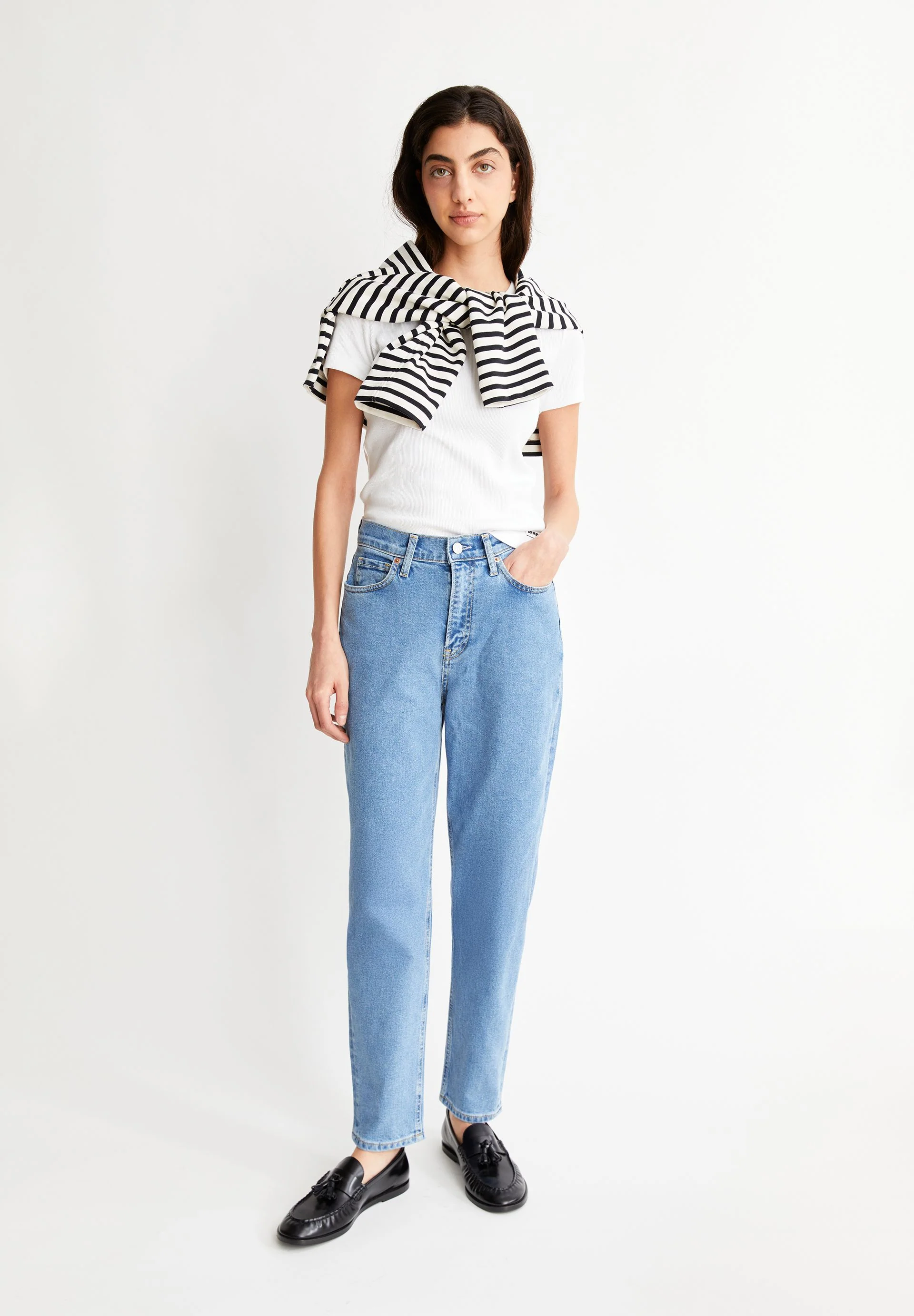 MAIRAA MOM JEANS | europie - Image 4