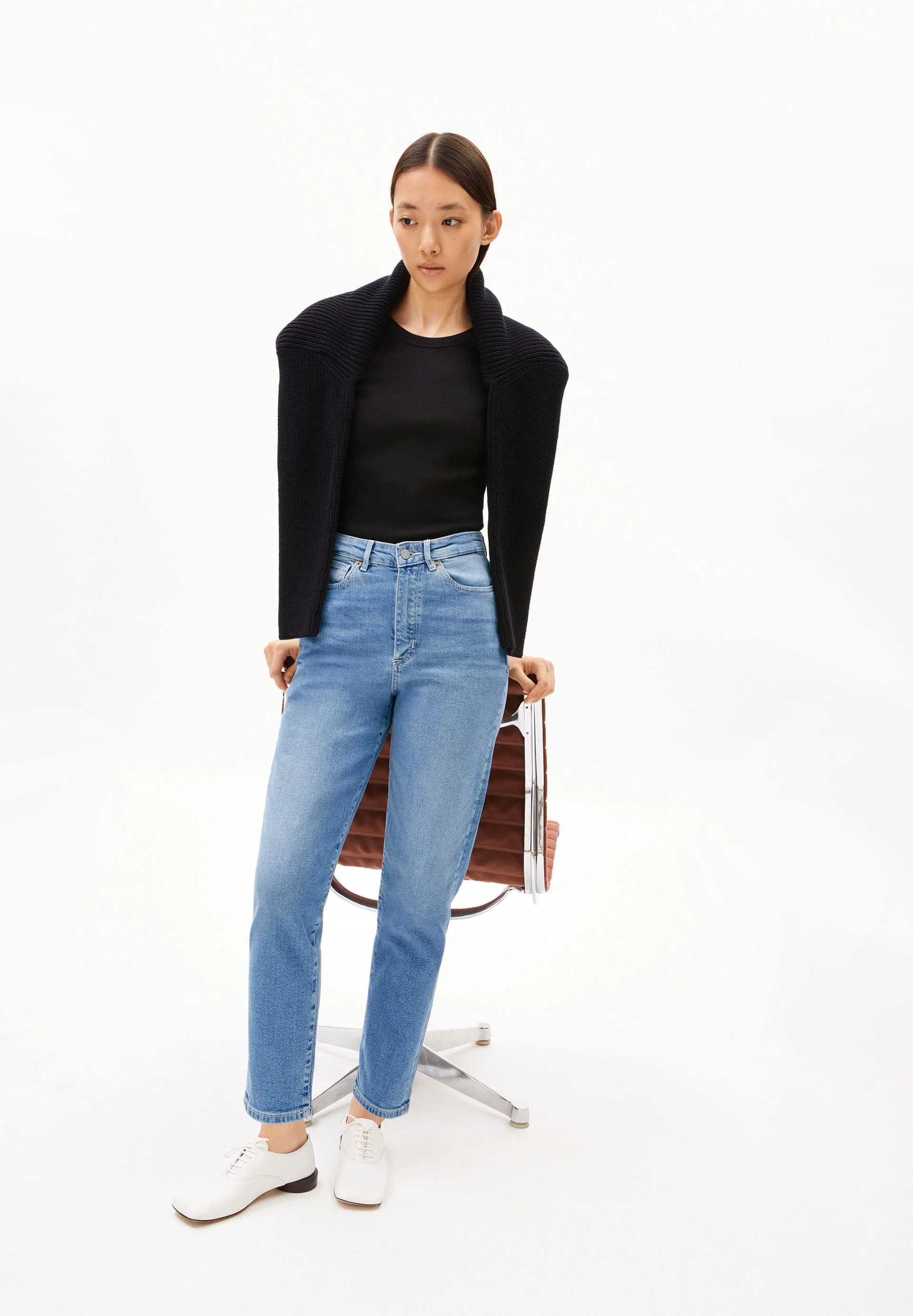 MAIRAA MOM JEANS | herse - Image 4