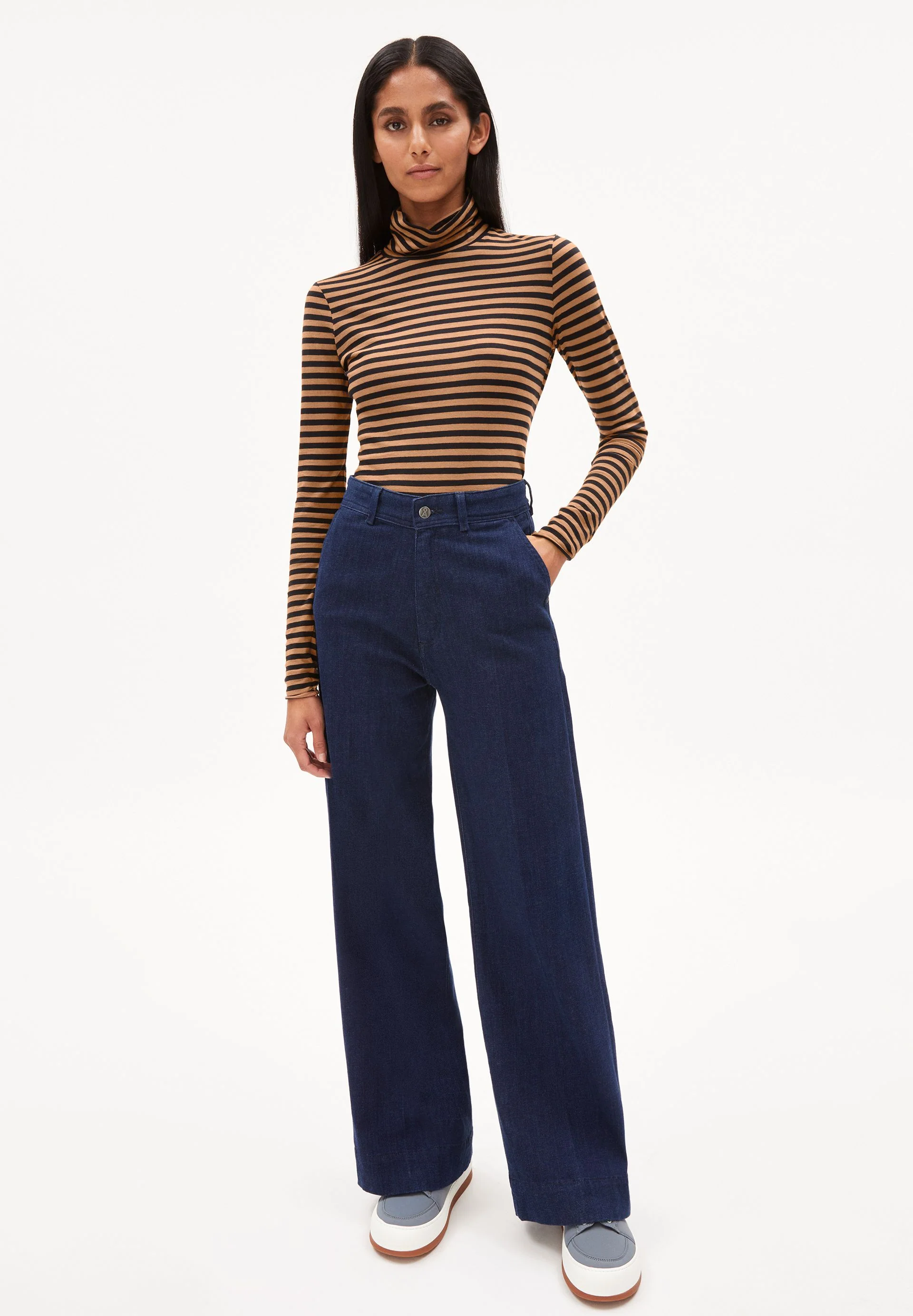 MALENAA STRIPES | cedar wood-black - Image 5