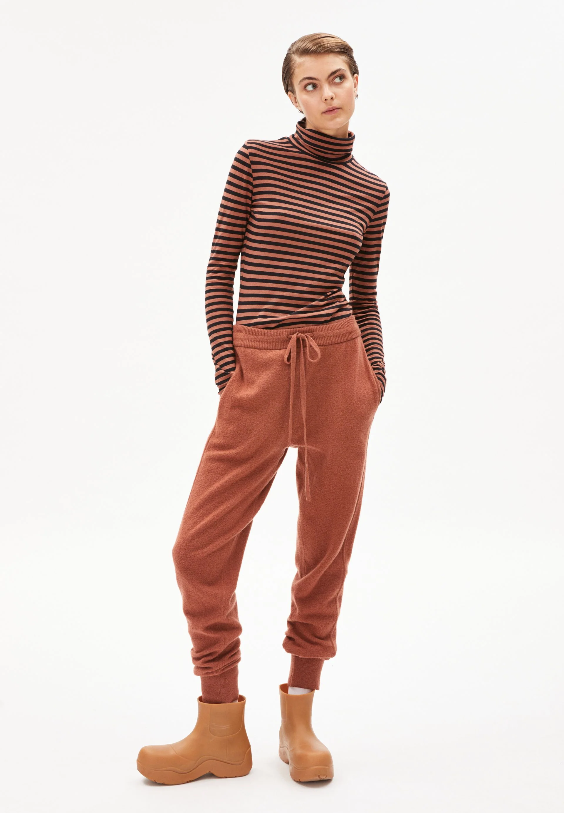 MALENAA STRIPES | copper glow-black - Image 5