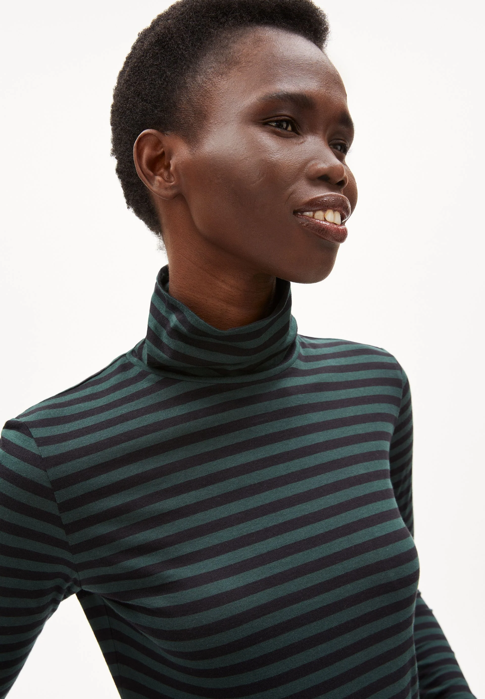 MALENAA STRIPES | dark scarab-black - Image 3