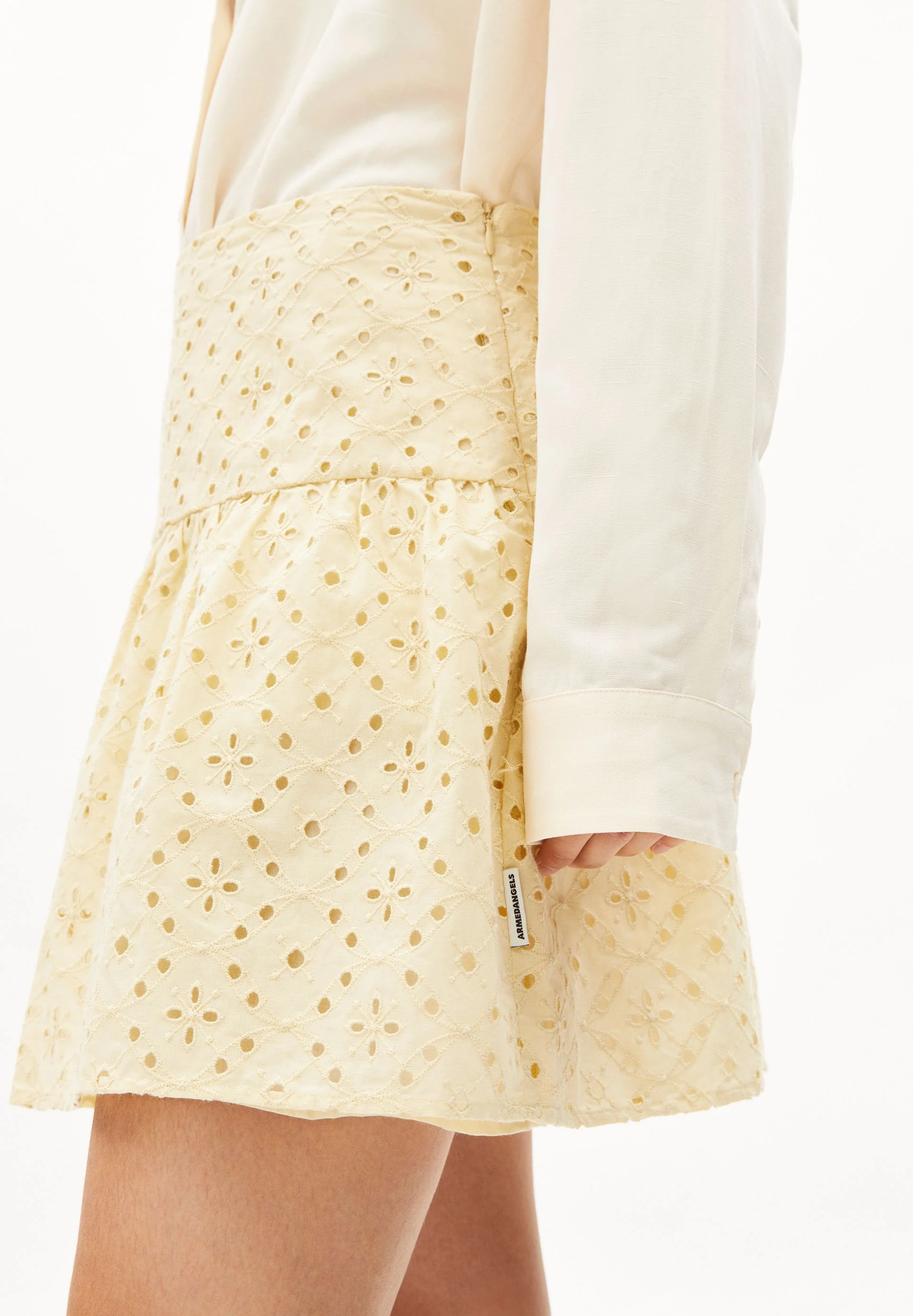 MALISSAA BROIDERY | summer hay - Image 3
