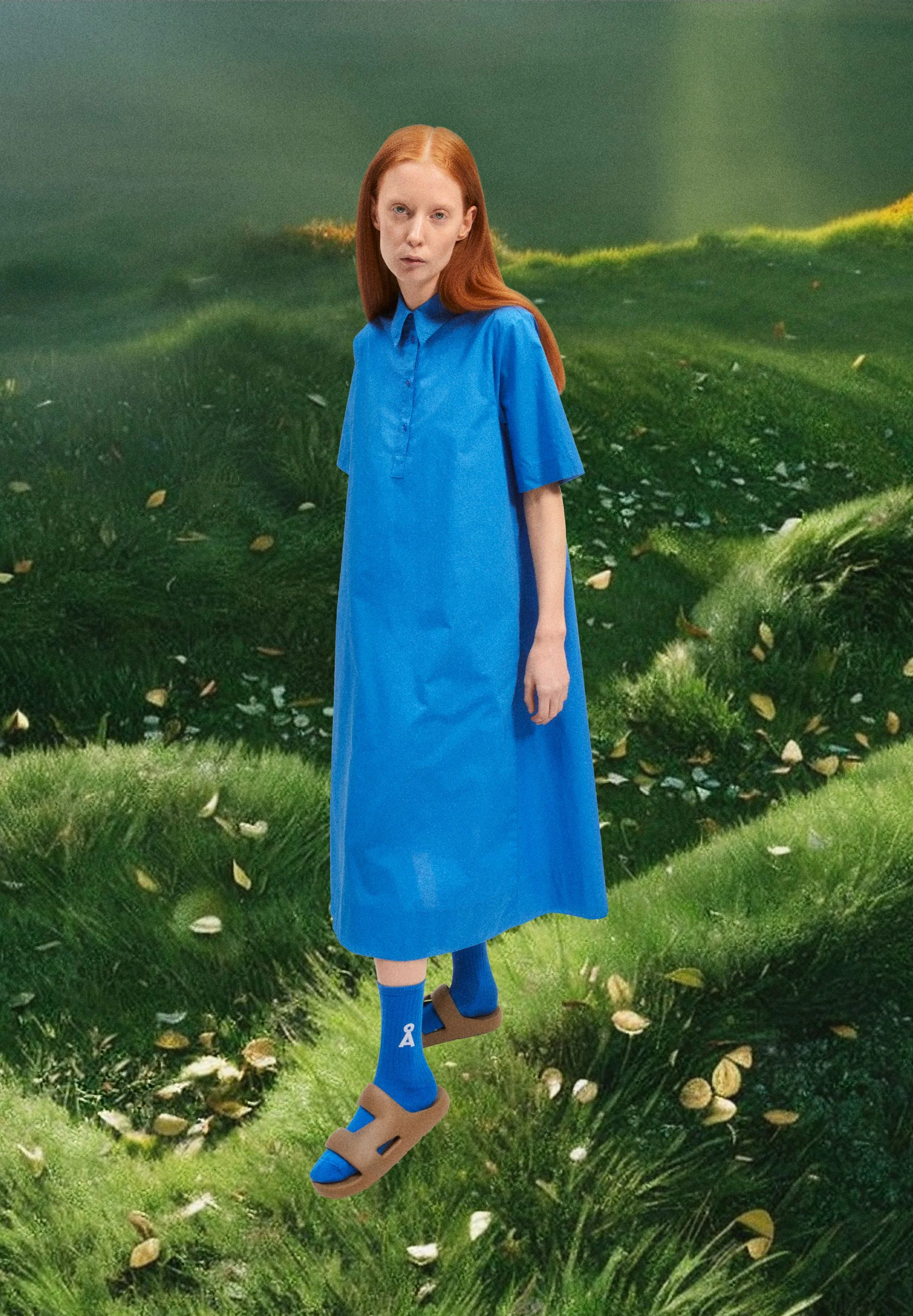 MARILAANA | warm blue - Image 6