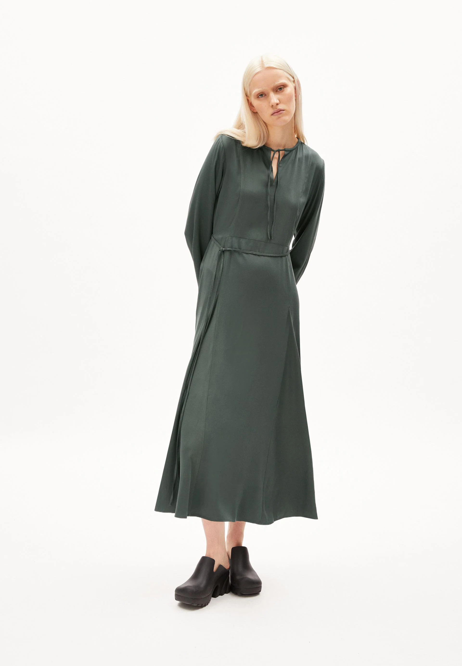 MARIOLAANA | space steel - Image 5