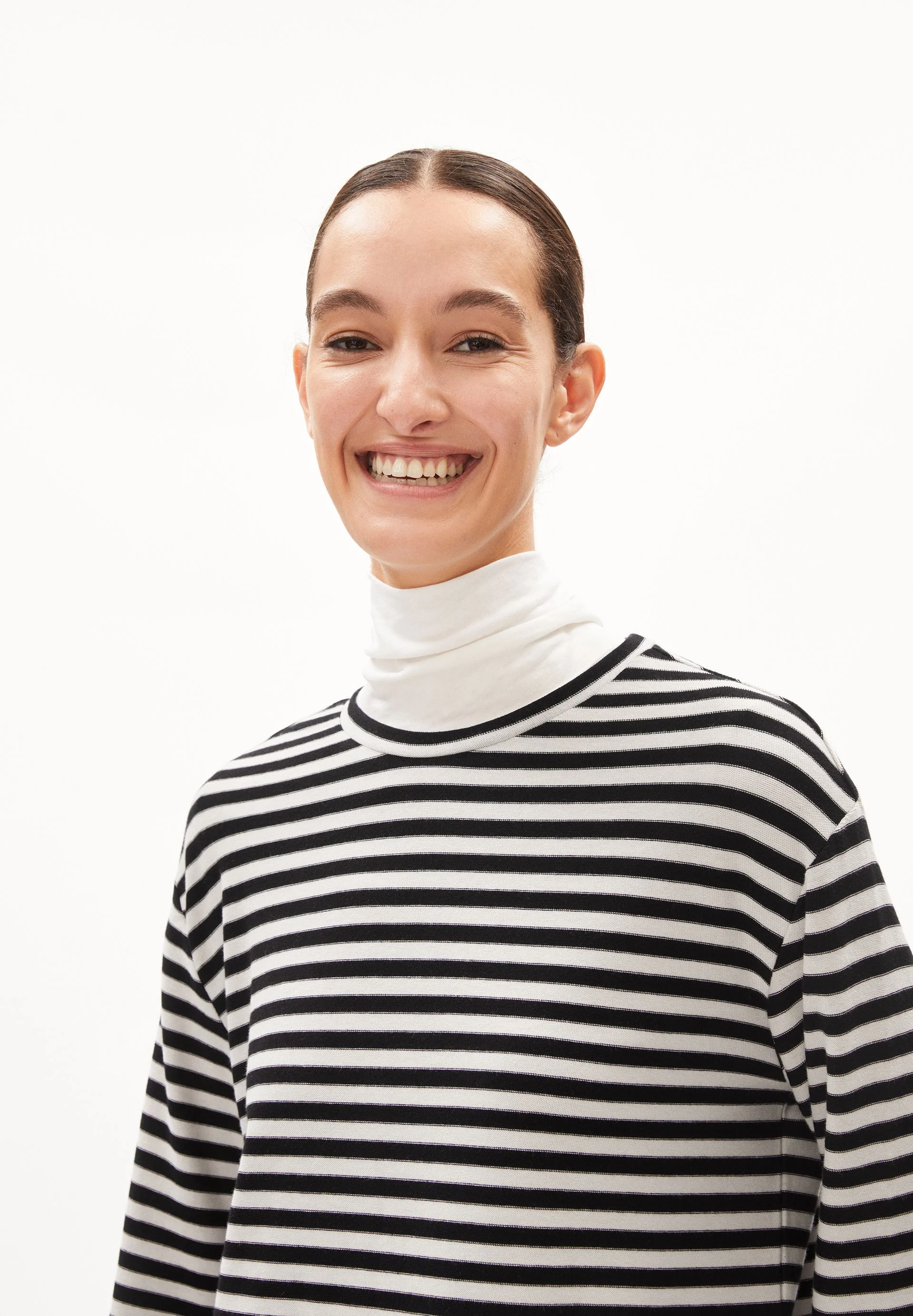 MARYNAA KNITTED STRIPE | kitt-black - Image 3