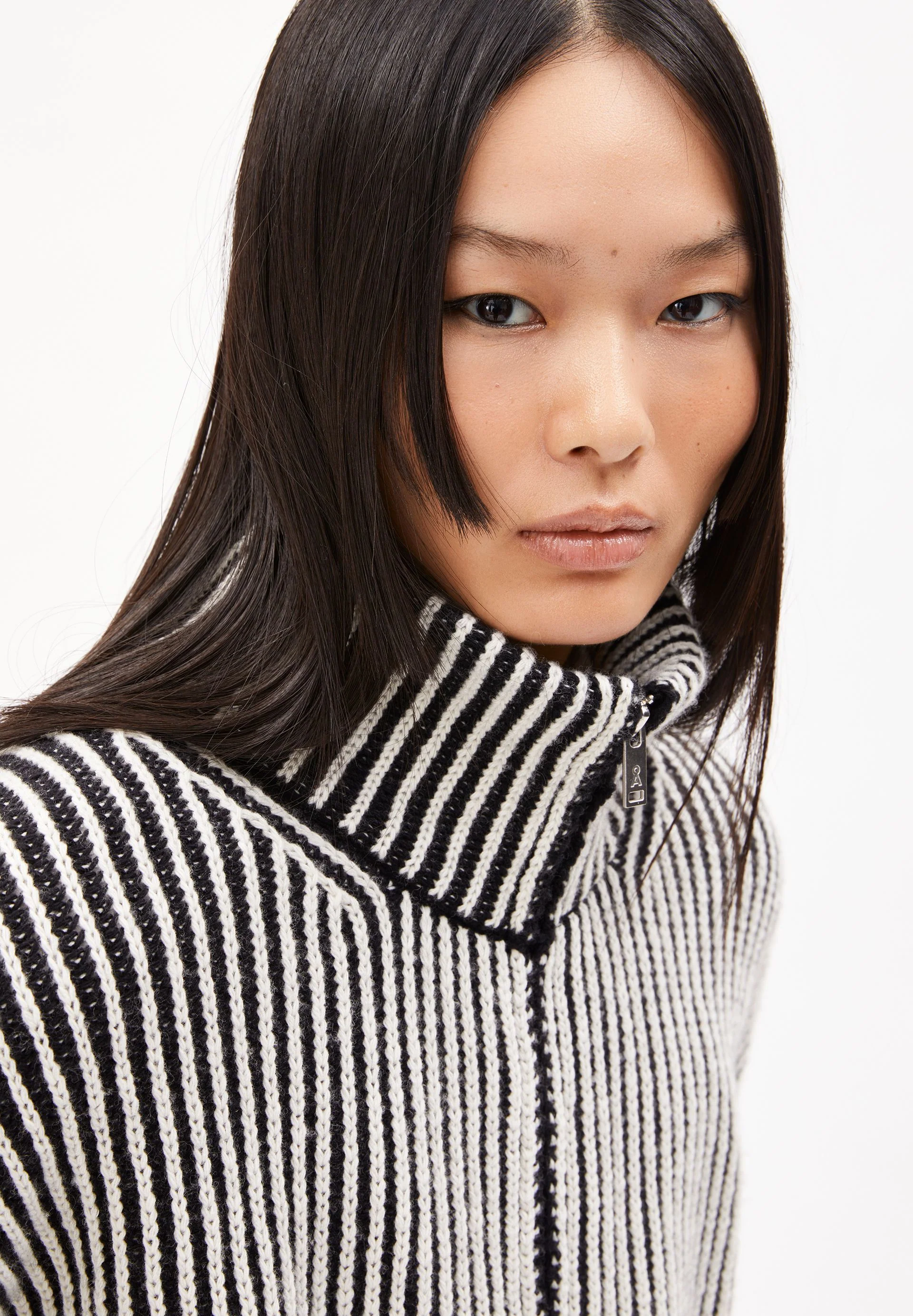 MEDEAA VANISE | black-oatmilk - Image 3