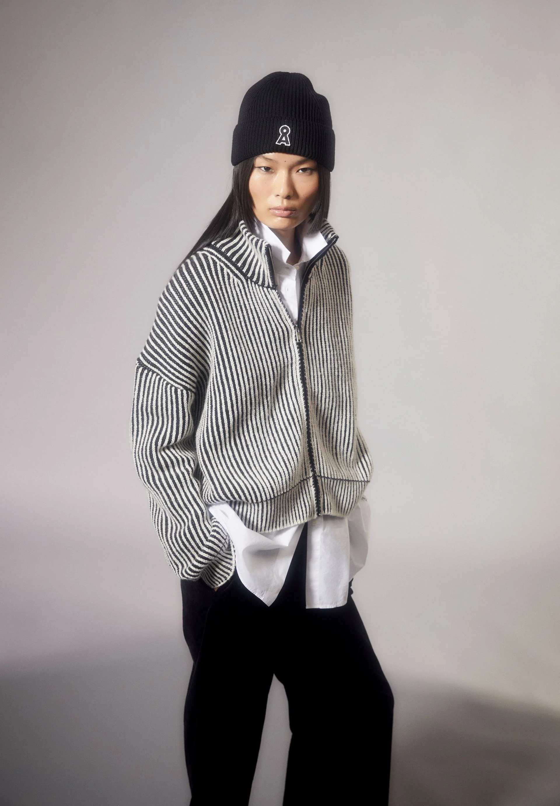 MEDEAA VANISE | black-oatmilk - Image 4