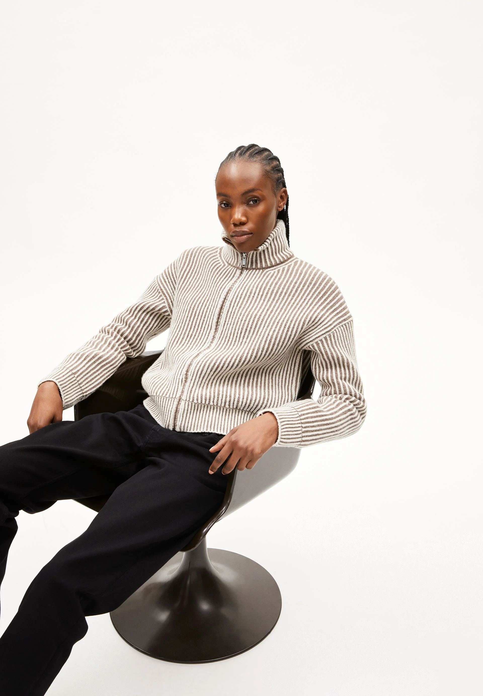 MEDEAA VANISE | cinnamon dust-oatmilk - Image 4