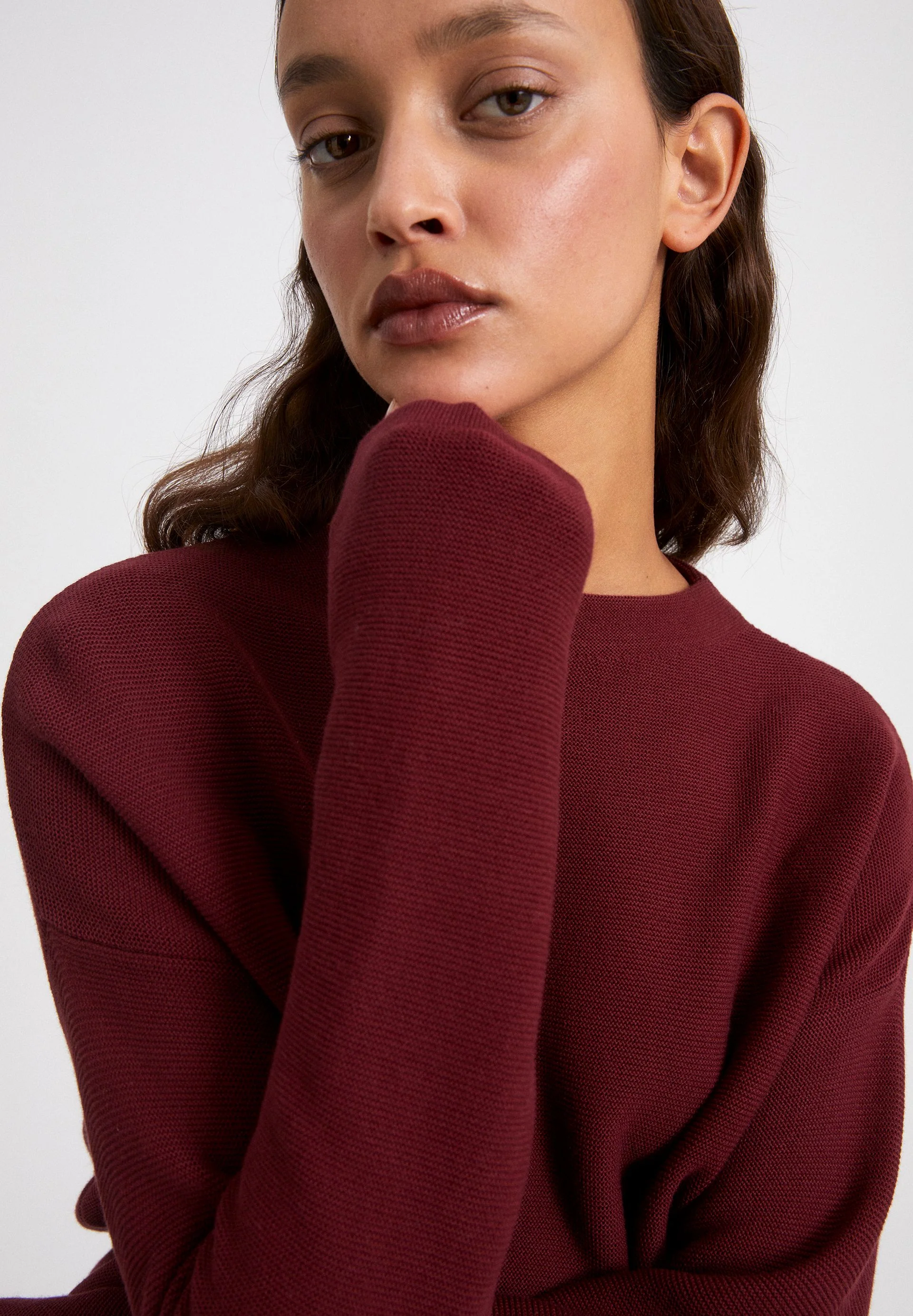 MEDINAA | ruby red - Image 3