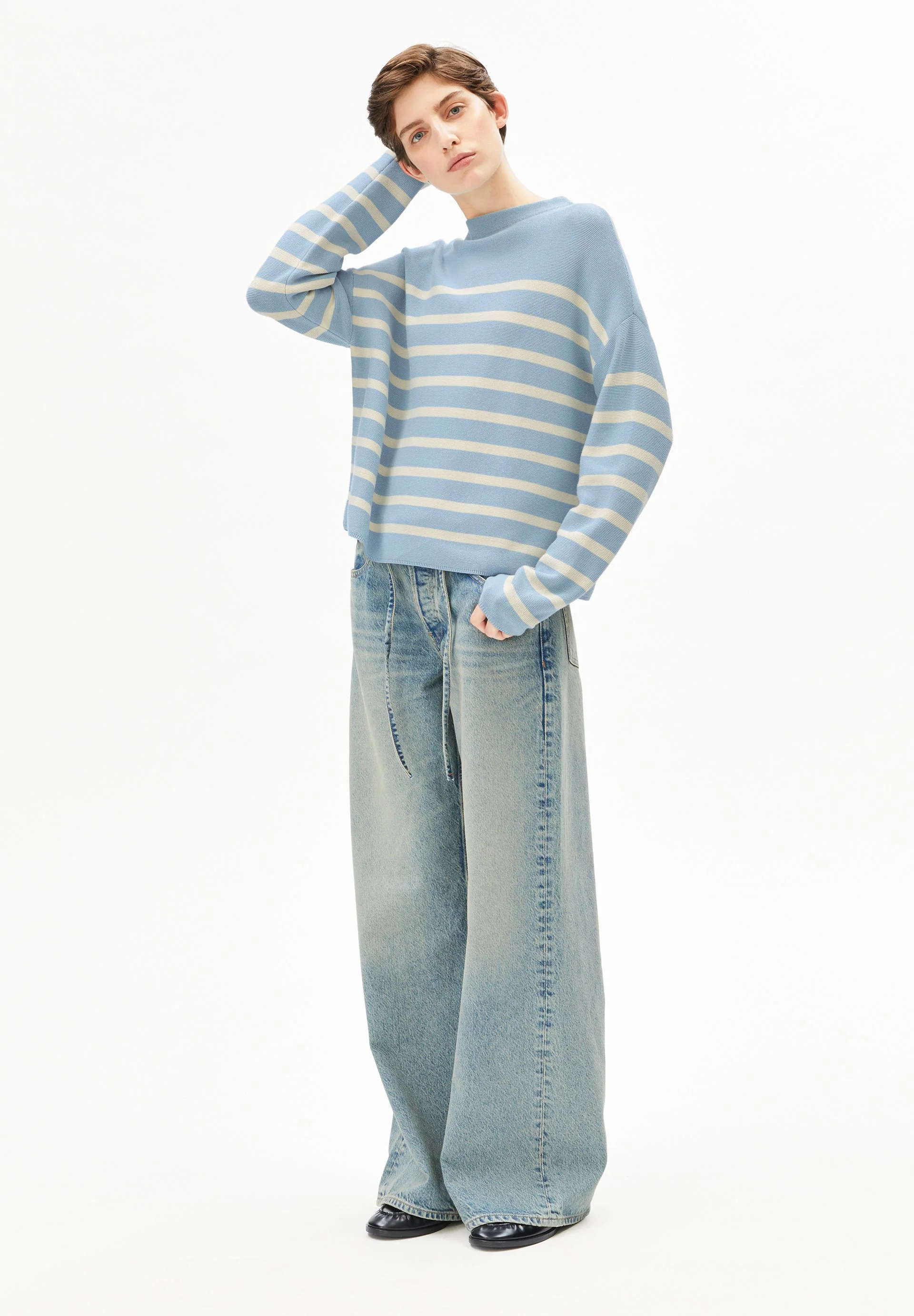 MERINAA GESTREIFTER STRICKPULLOVER | blue glow-oatmilk - Image 5