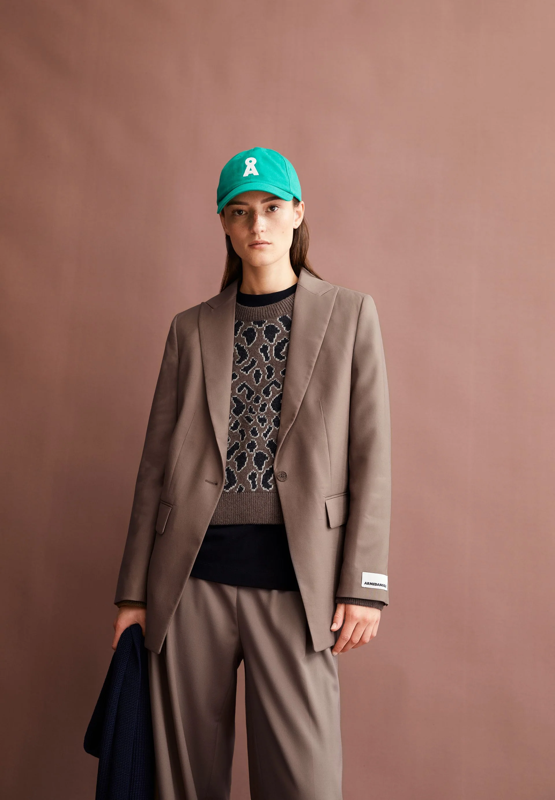 MIKULAA BLAZER | walnut cream - Image 4
