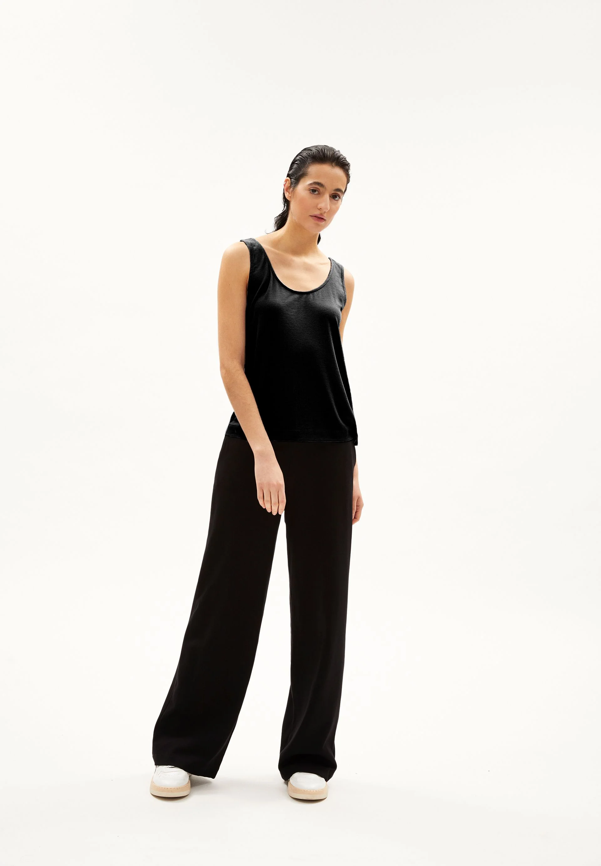 MINAAMI | black - Image 5