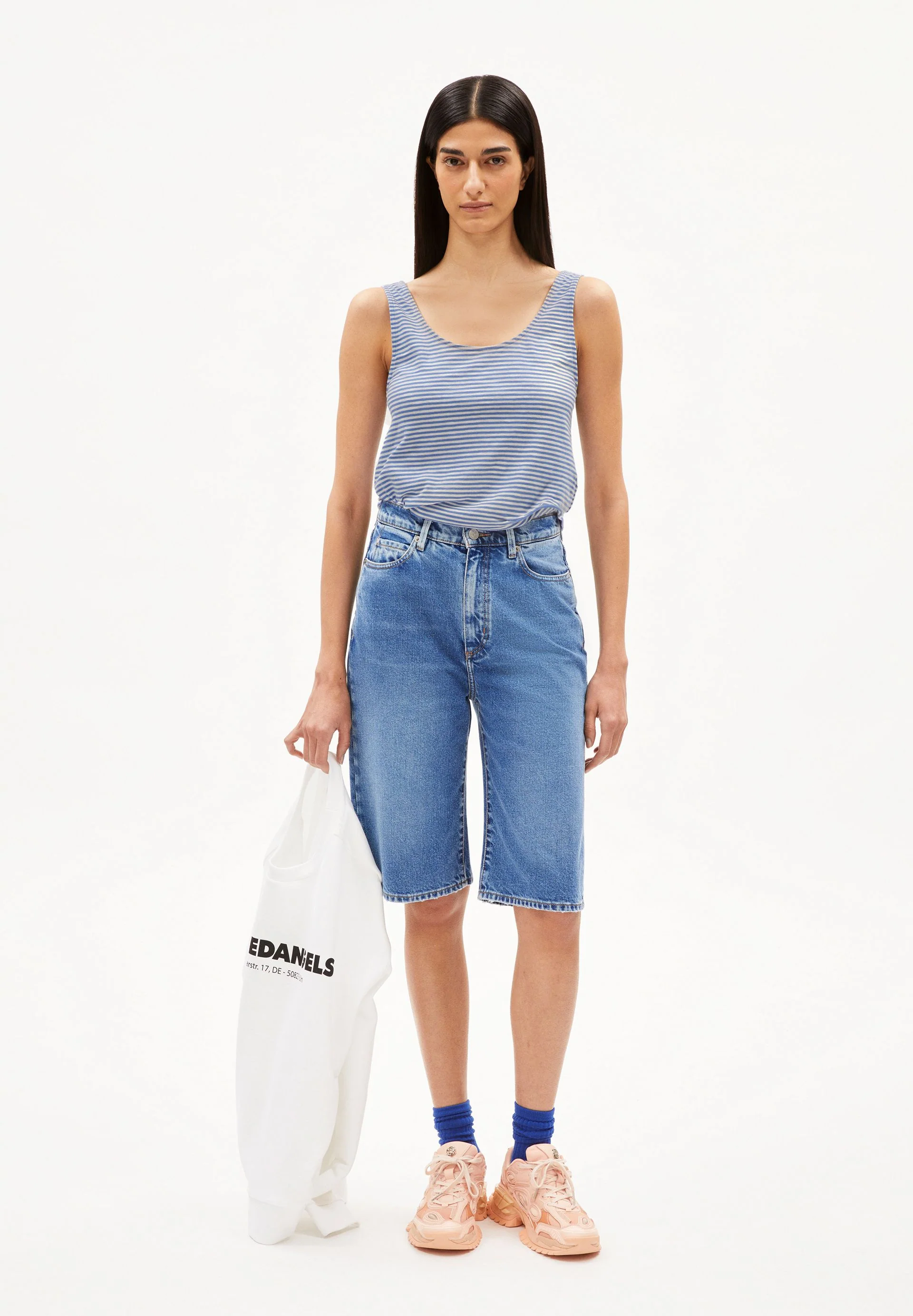MINAAMI LITA TOP | blue bloom-oatmilk - Image 5