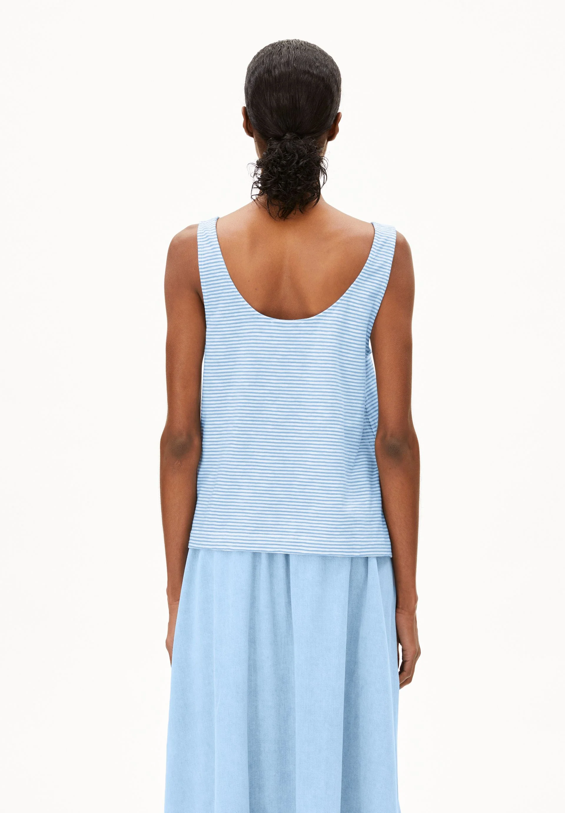 MINAAMI LITA TOP | oatmilk-silky blue - Image 2