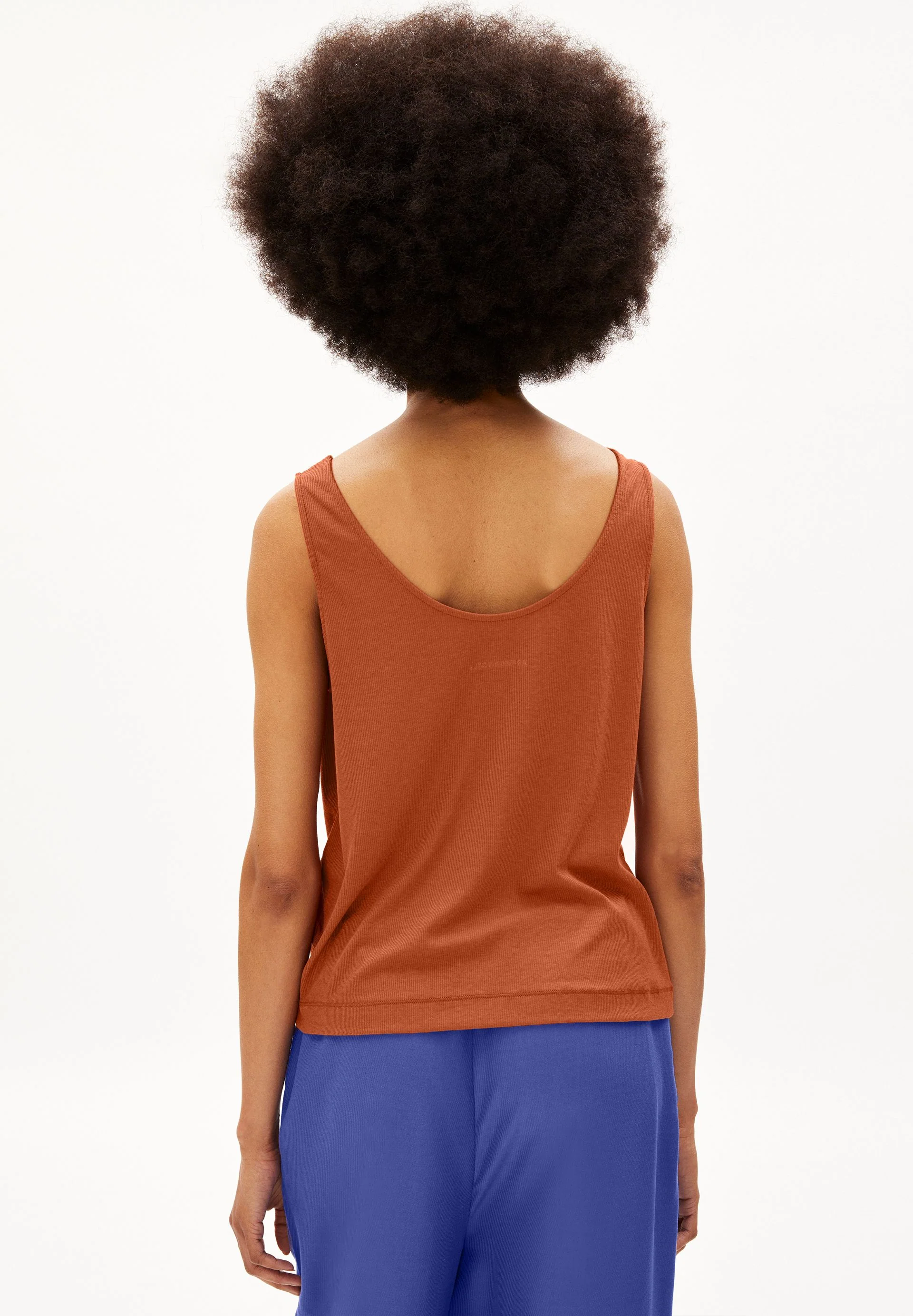 MINAAMI | reddish brown - Image 2