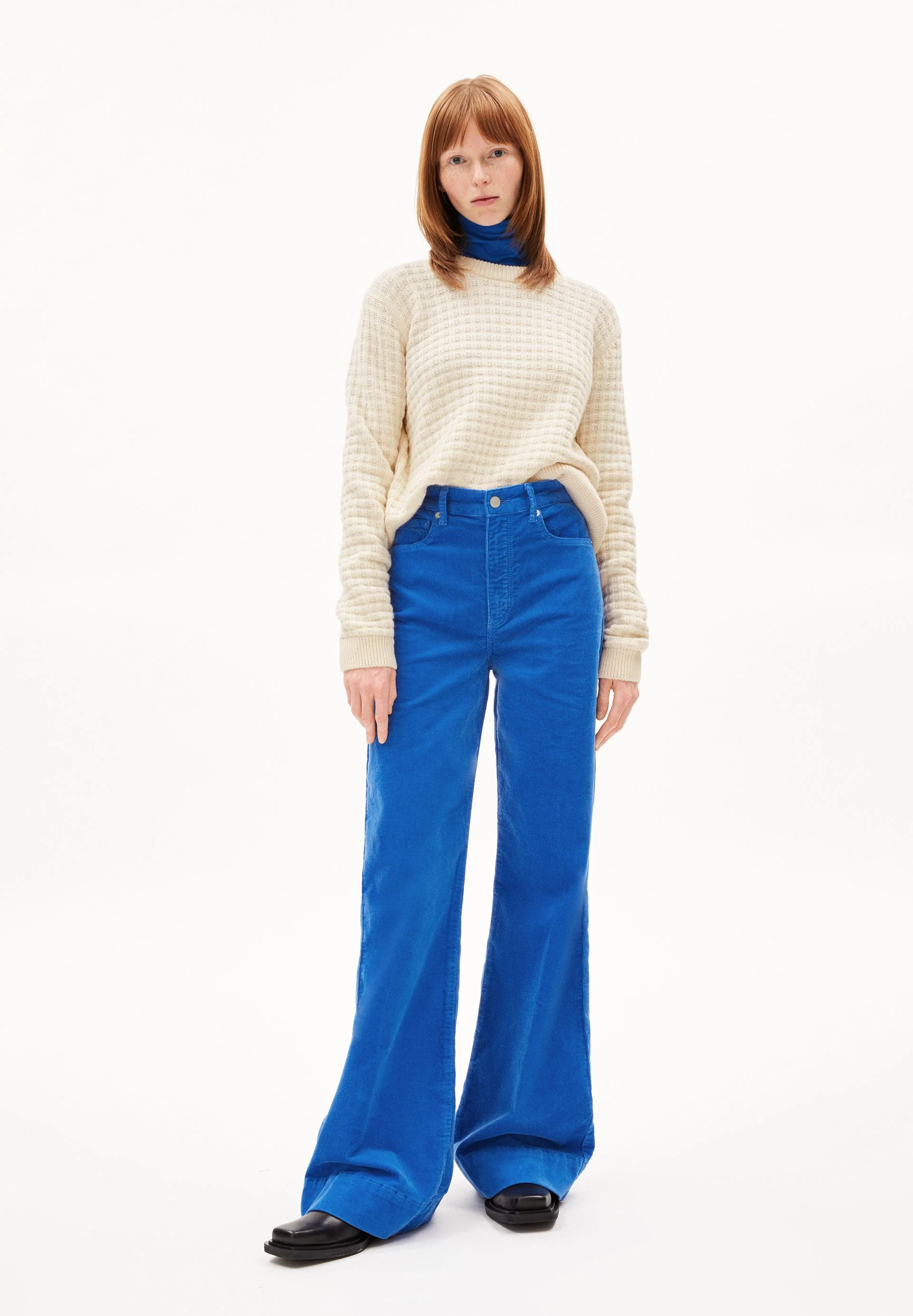 MURLIAA CORDUROY | warm blue - Image 5