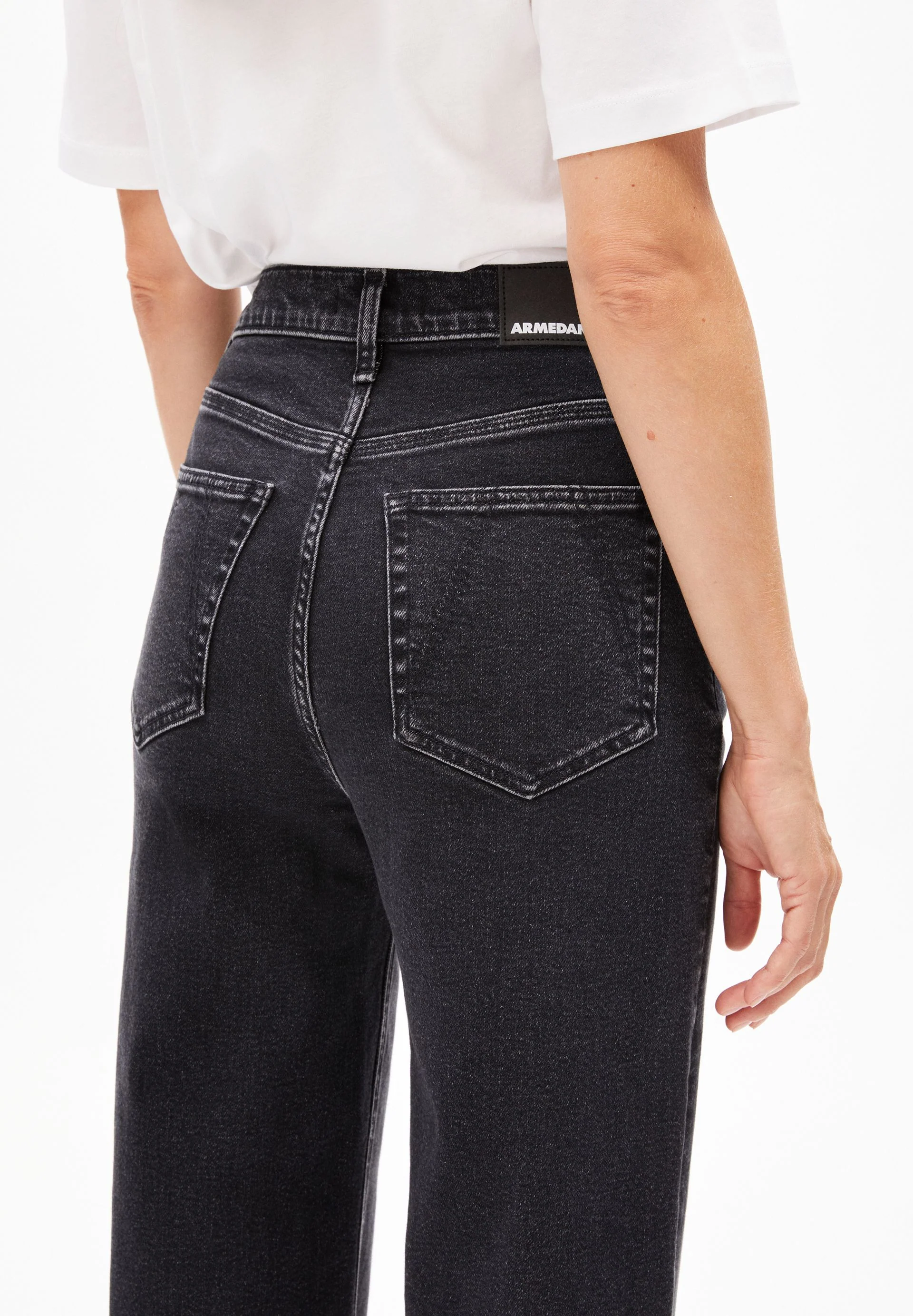 MURLIAA CROPPED WIDE JEANS | ebony black - Image 3