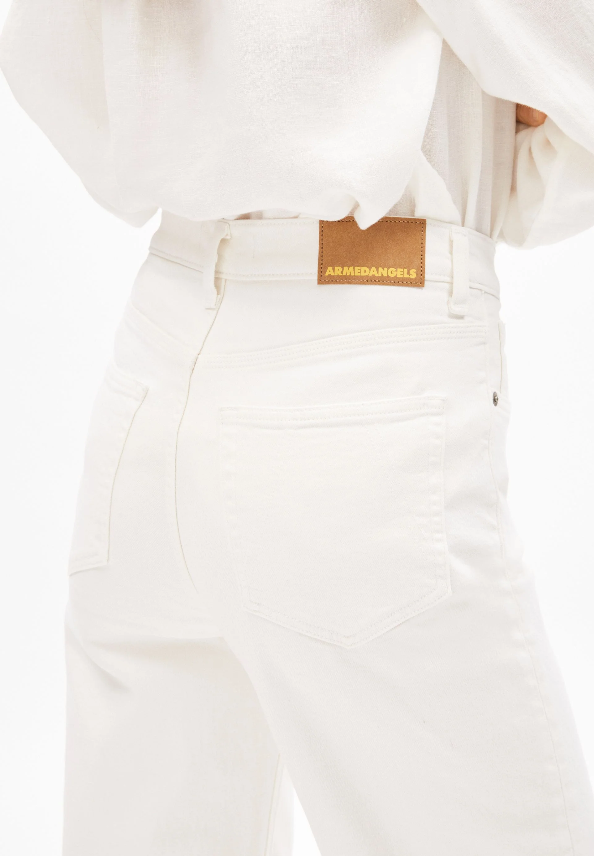 MURLIAA CROPPED | white - Image 3