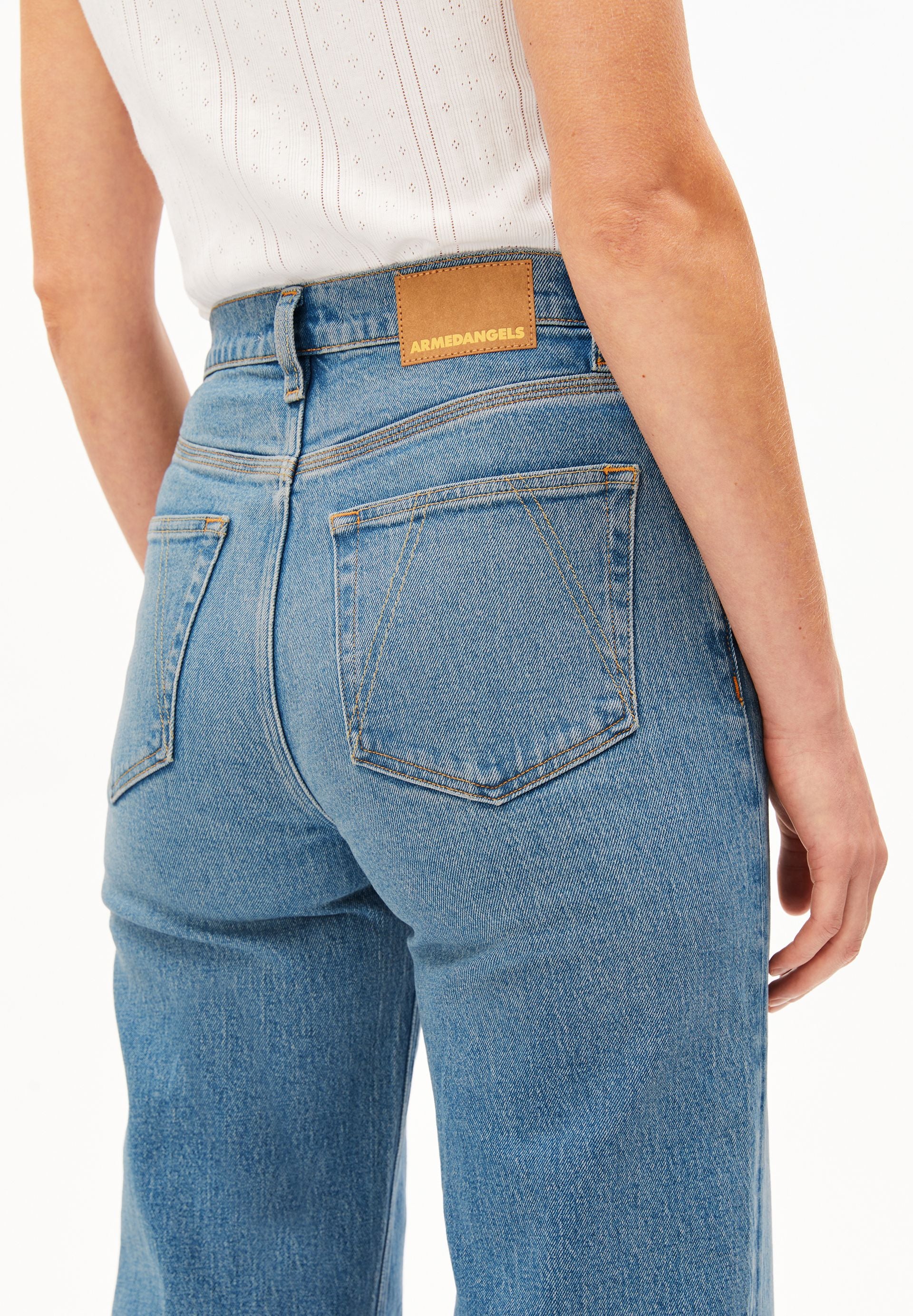 MURLIAA HIGH CROPPED WIDE JEANS | wane - Image 3