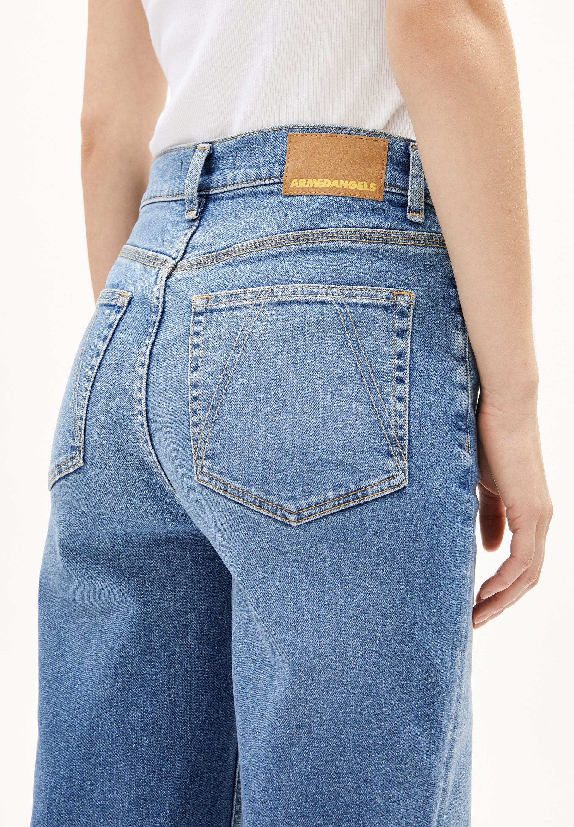 MURLIAA HIGH WAIST WIDE JEANS | lighten - Image 3