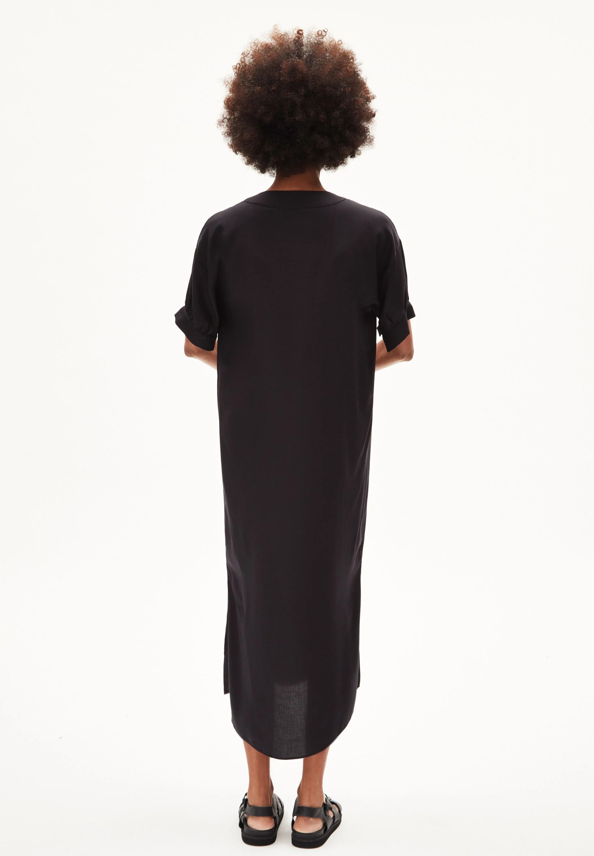 NERISAA | black - Image 2