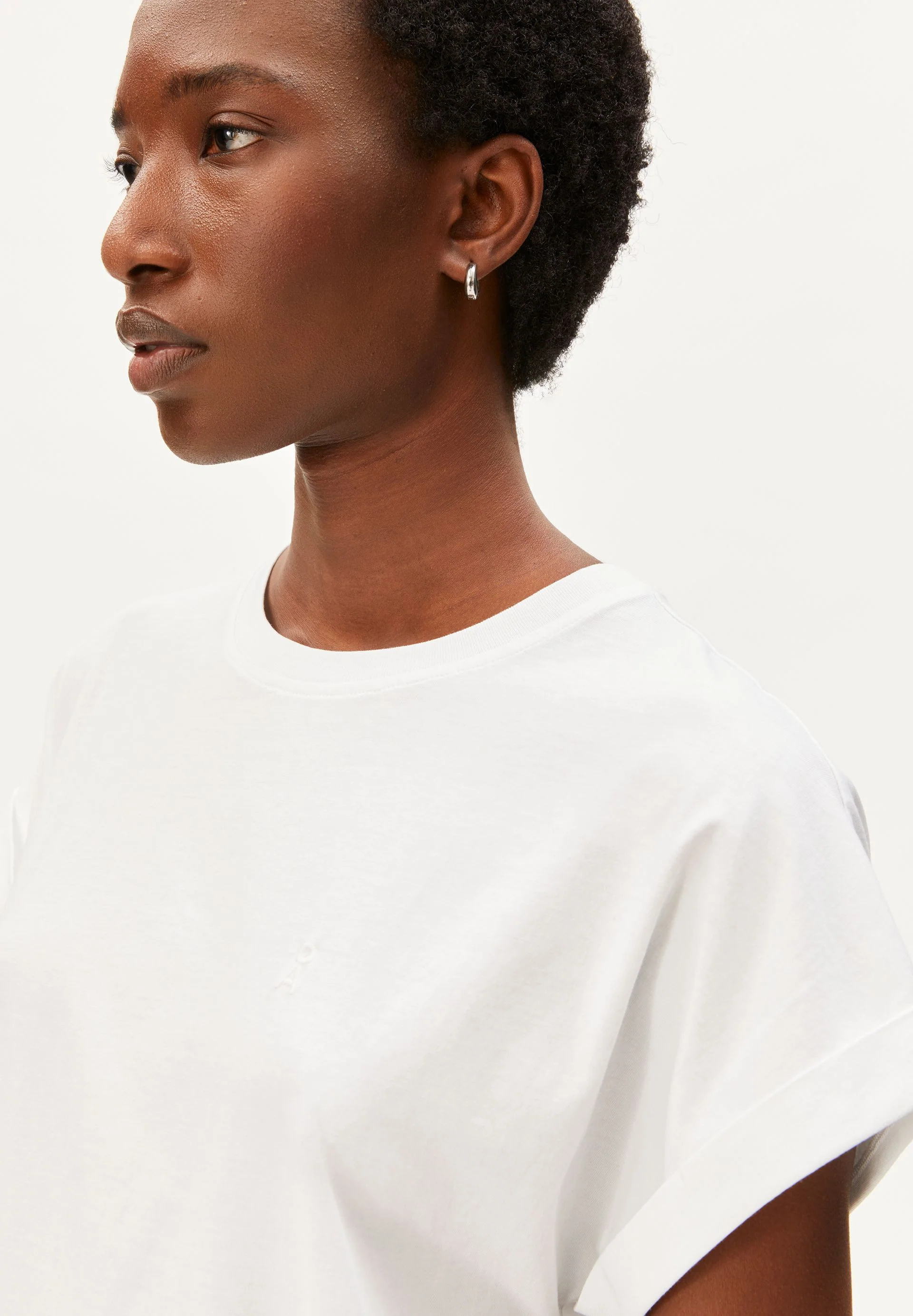 NEUES IDAARA T-SHIRT | white - Image 3