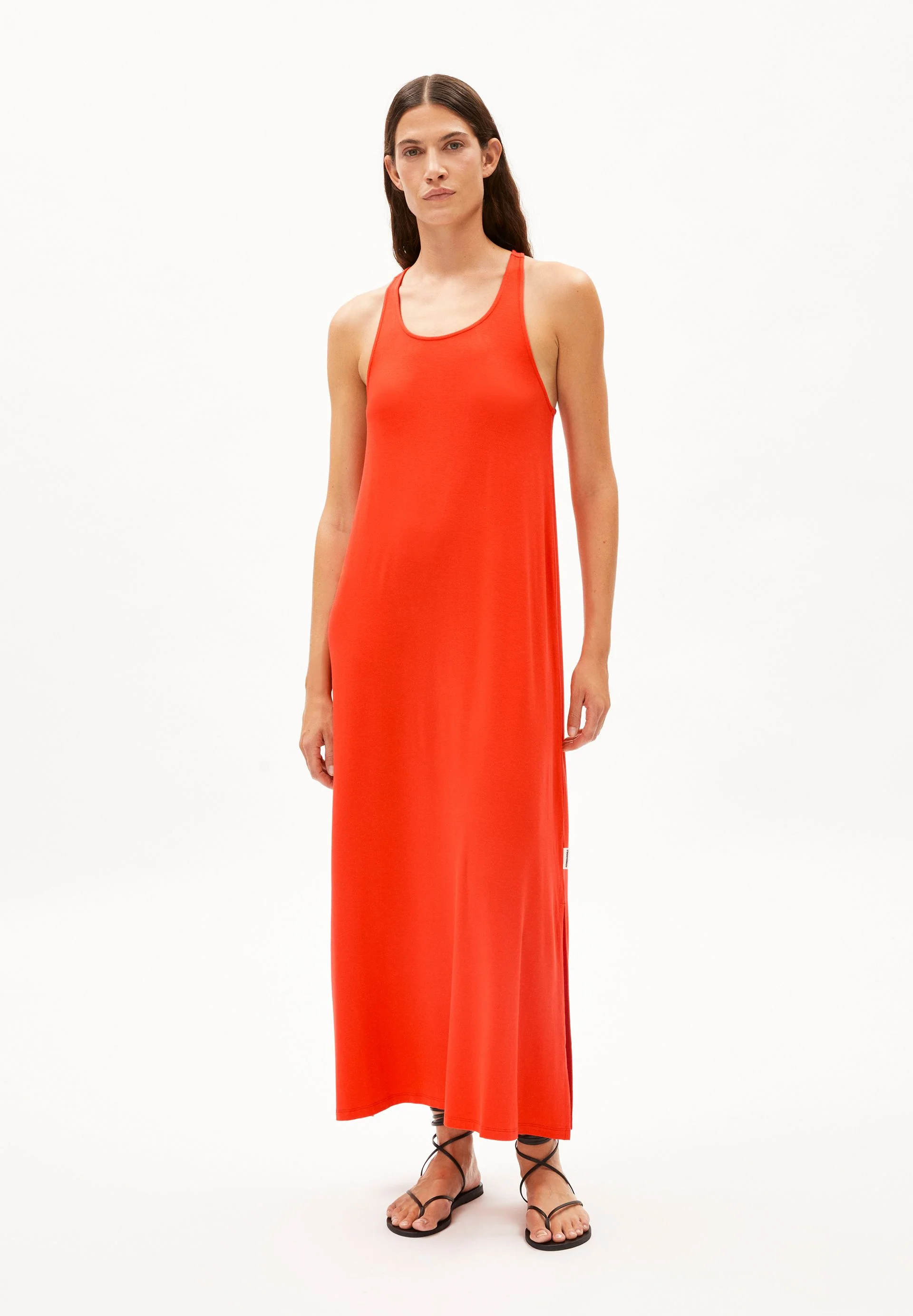 NISAA LITAA | poppy red - Image 5