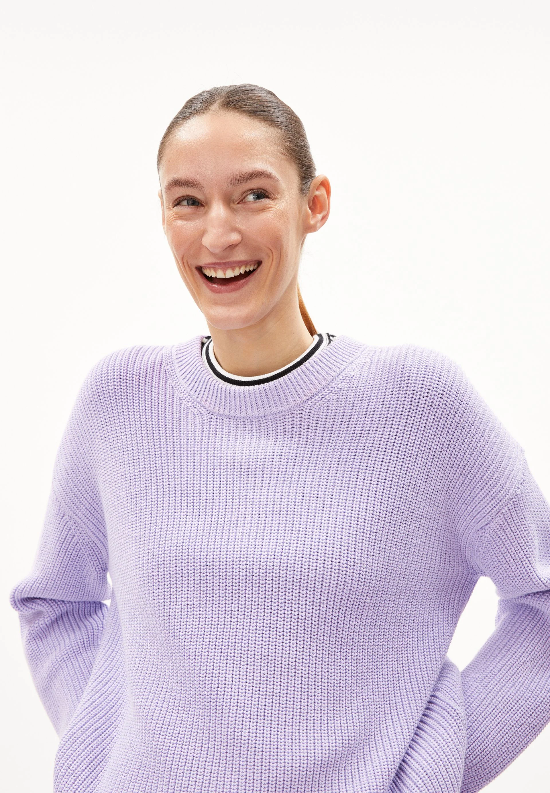 NURIAAS | lavender light - Image 3