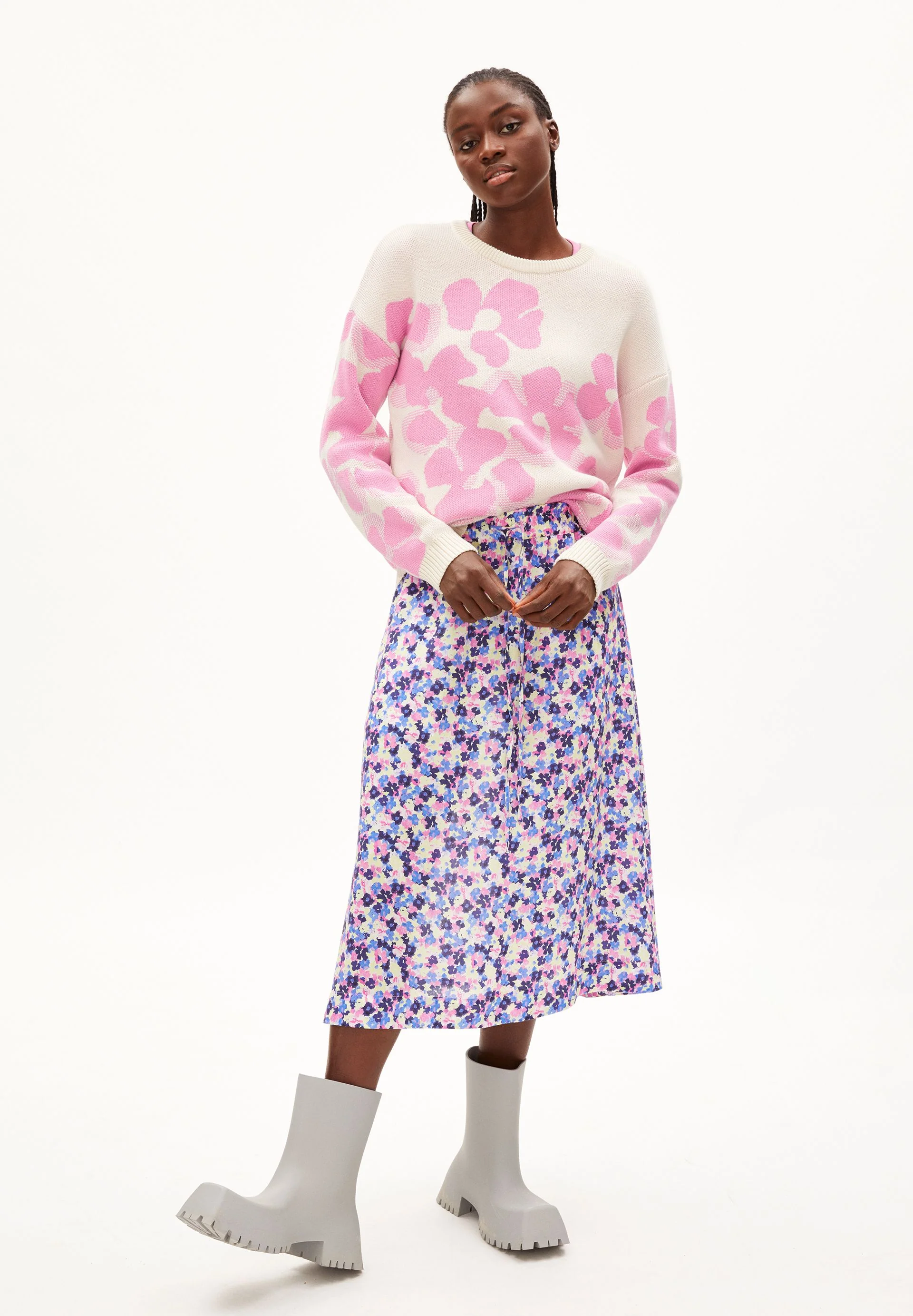 OLESSYAA AQUA FLORAL | oatmilk-raspberry pink - Image 5