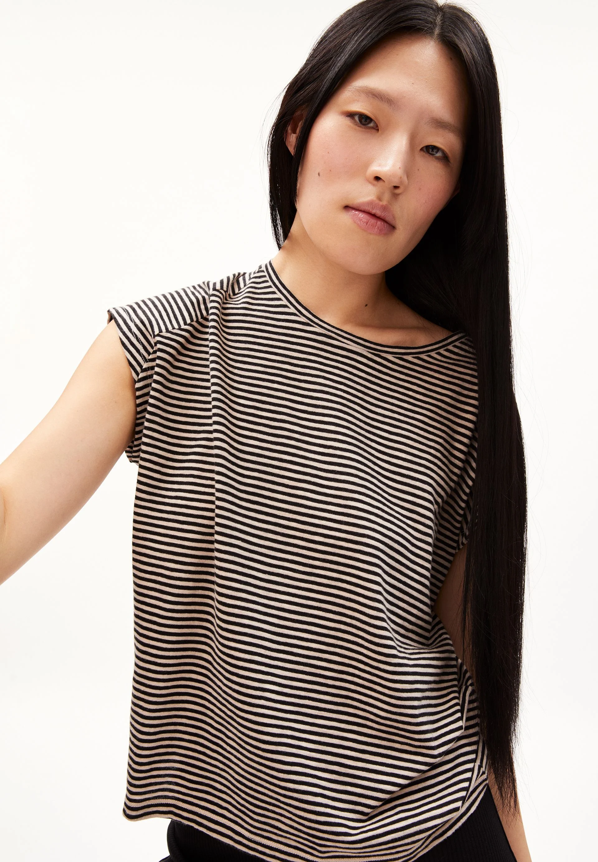 ONELIAA LOVELY STRIPES T-SHIRT | black-light desert - Image 3