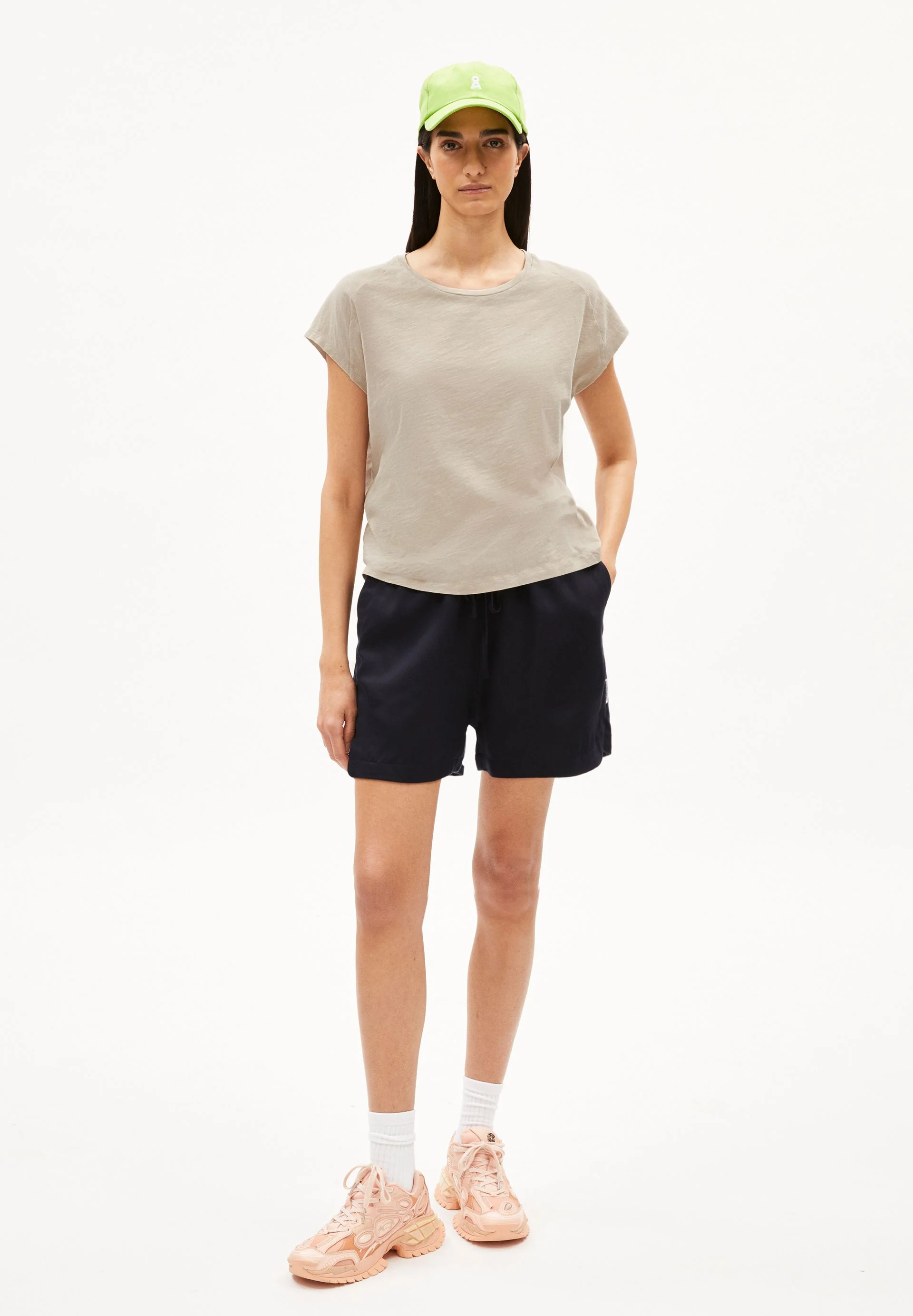ONELIAA | sandstone - Image 5