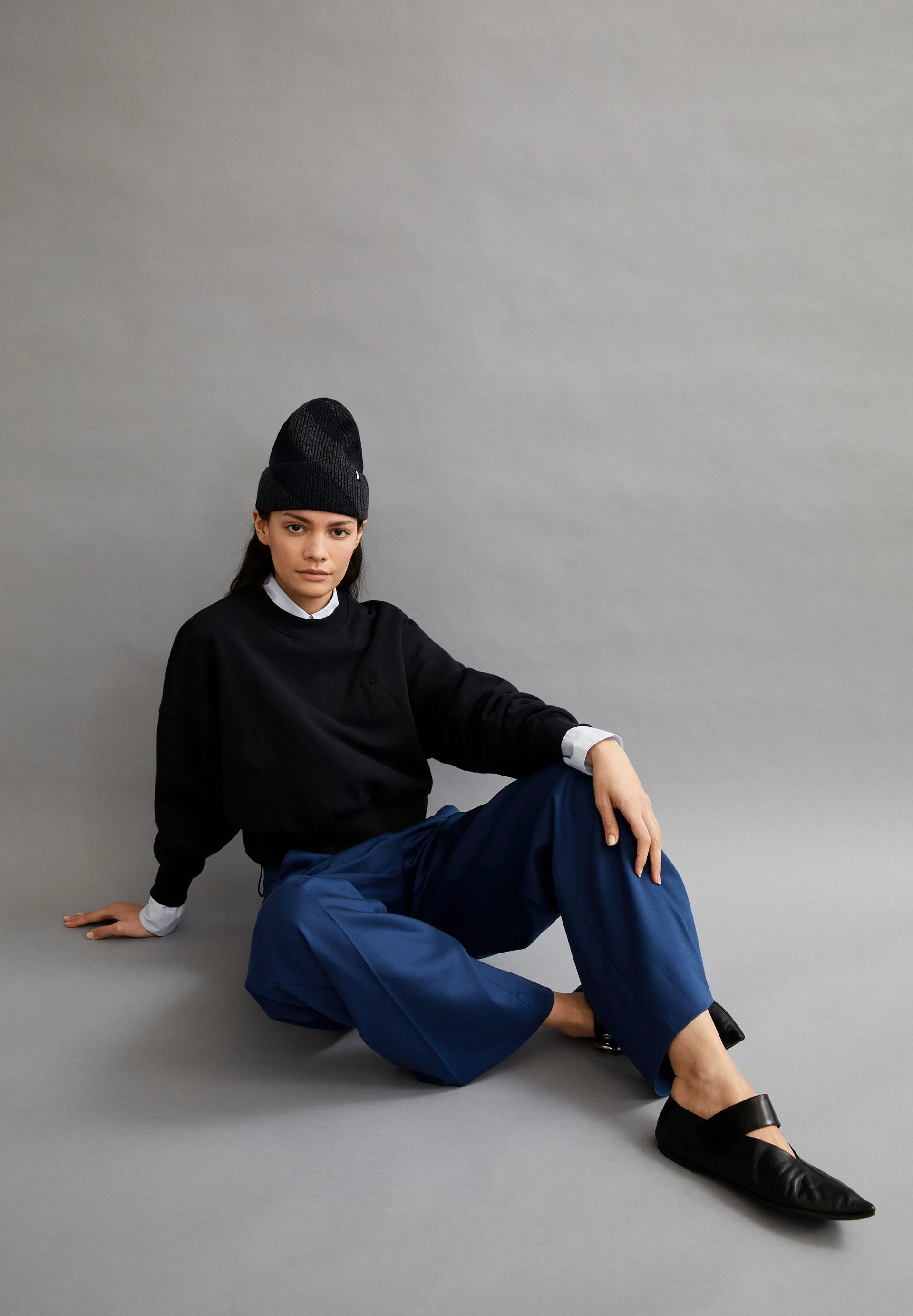 PHILIAA | black - Image 4