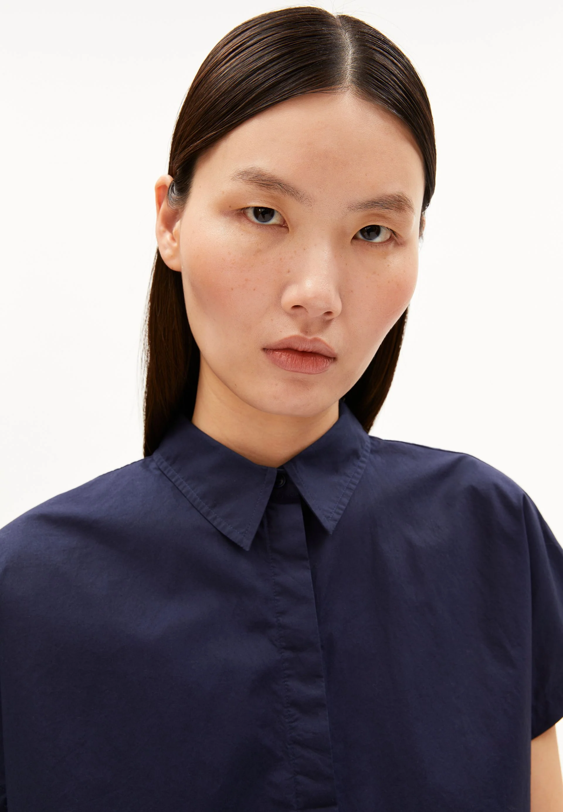 POPLIN LARISAANA BLUSE | tinted navy - Image 3