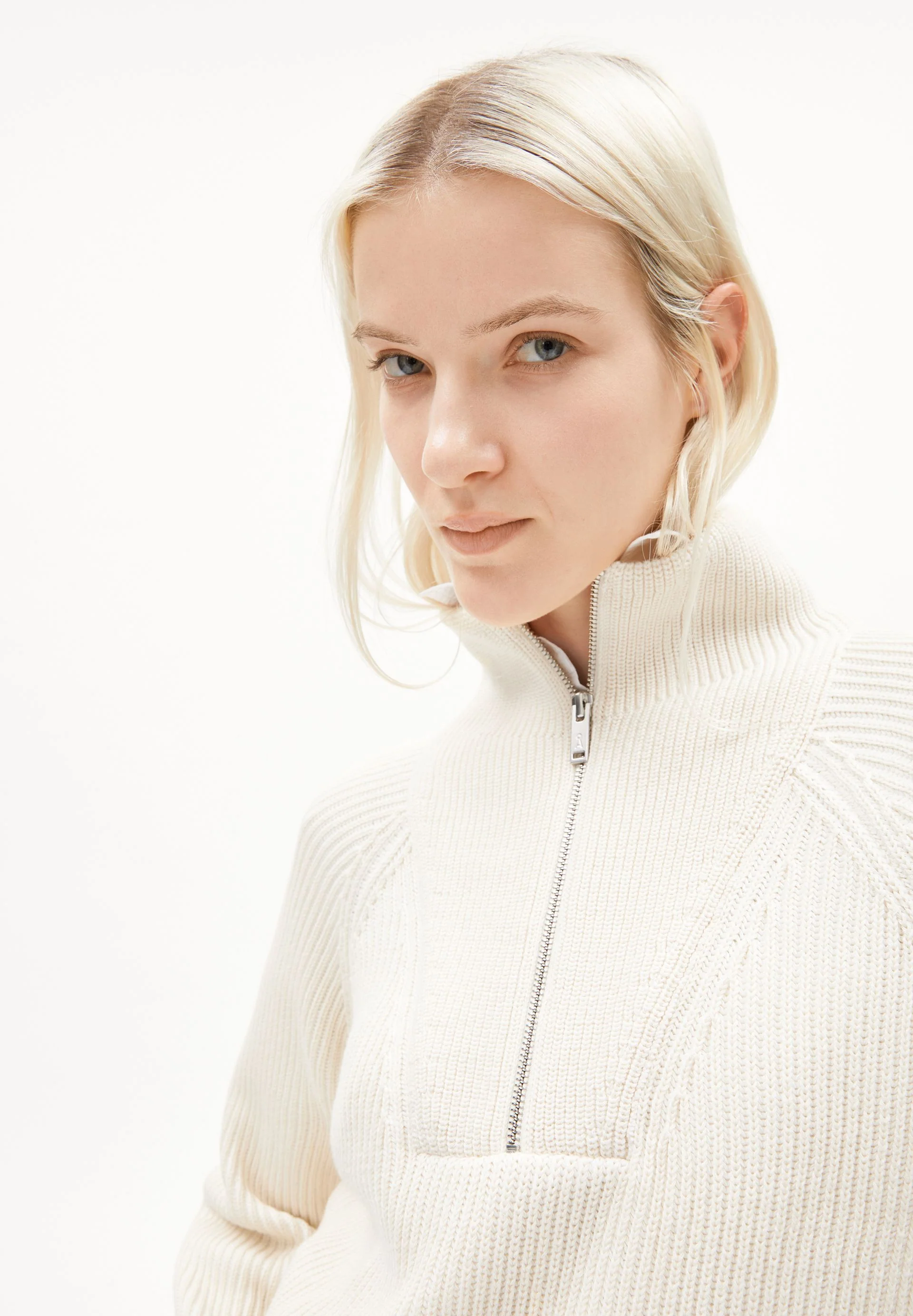 RONYIAAS VANISE | oatmilk - Image 3
