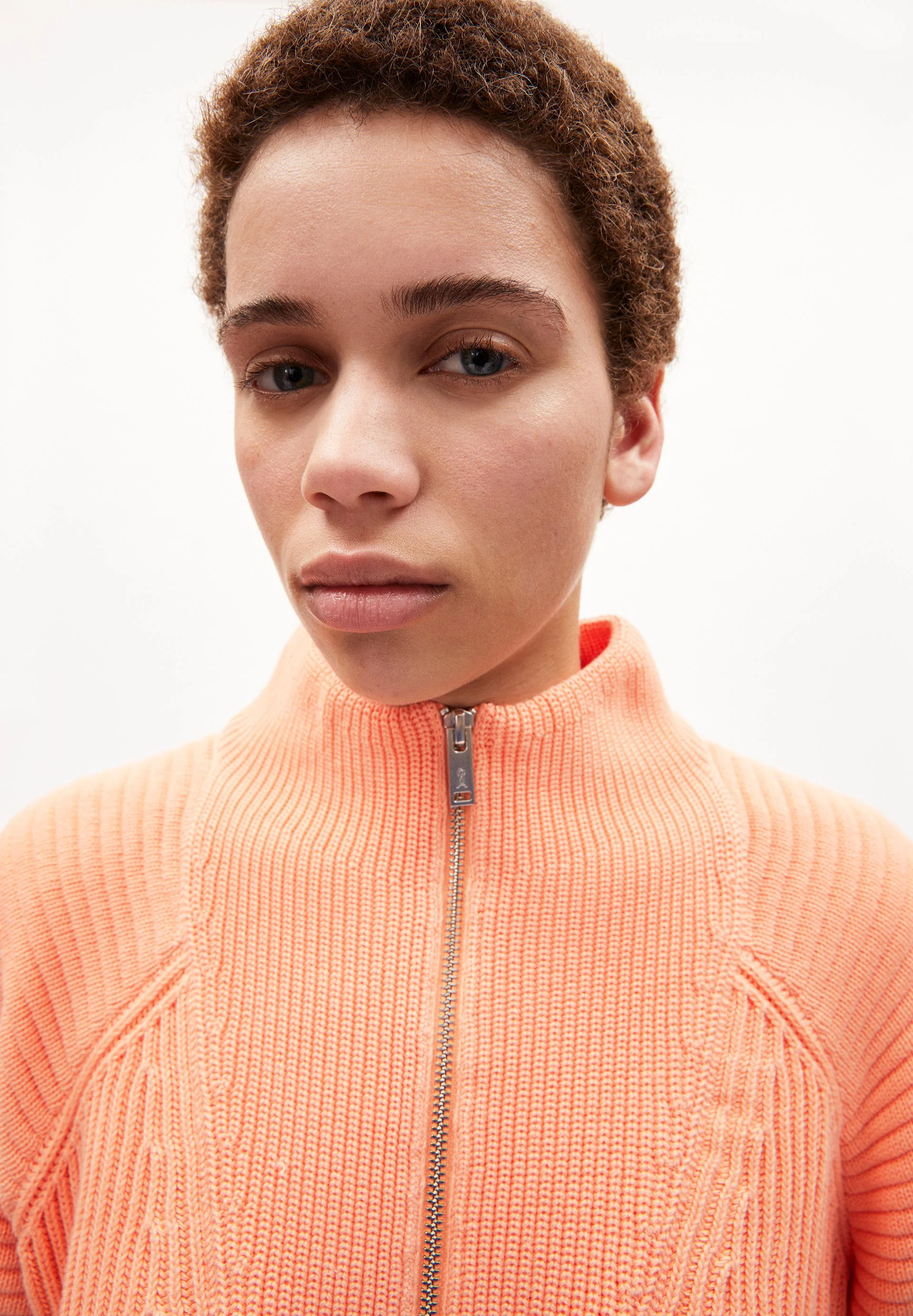 RONYIAAS | warm peach - Image 3
