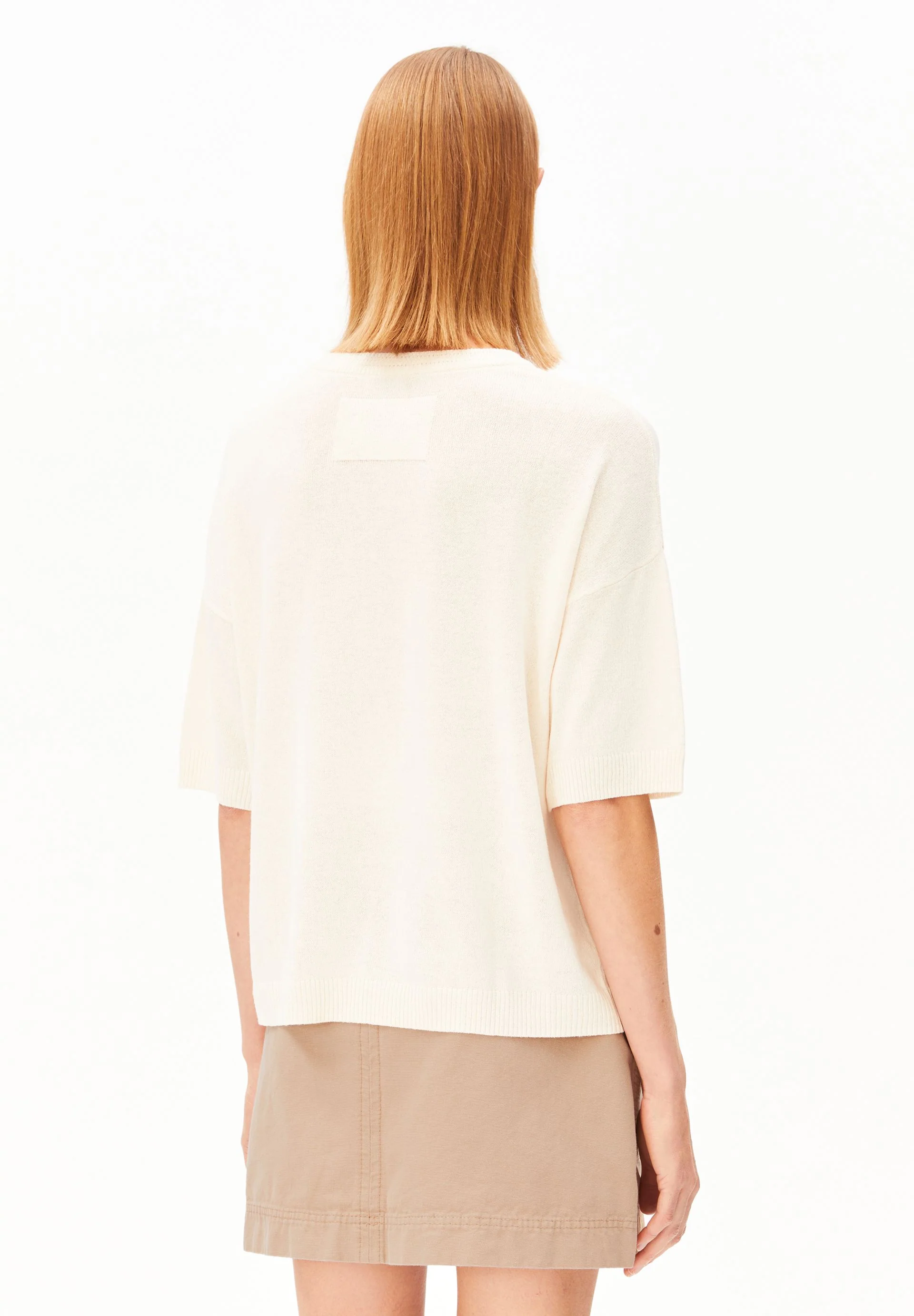 KURZÄRMLIGES LEINEN-MIX STRICKSHIRT | undyed - Image 2