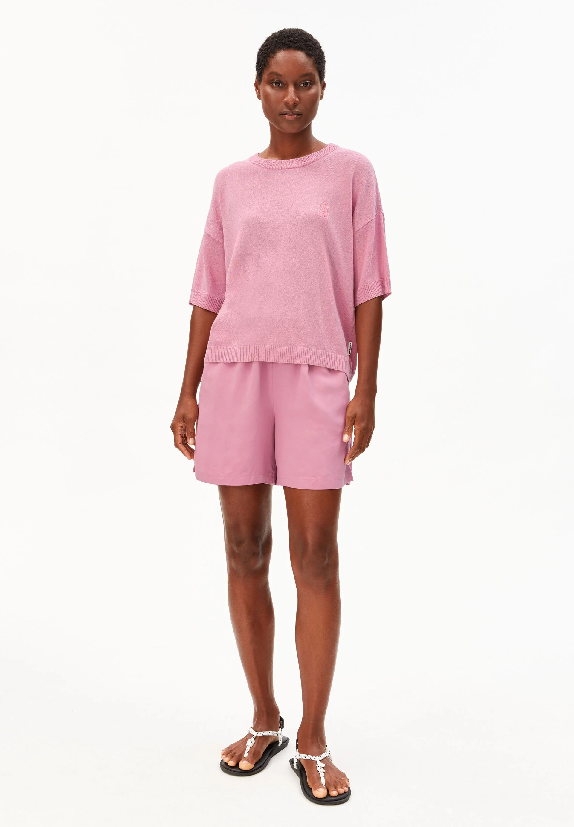 KURZÄRMLIGES LEINEN-MIX STRICKSHIRT | washed berry - Image 5