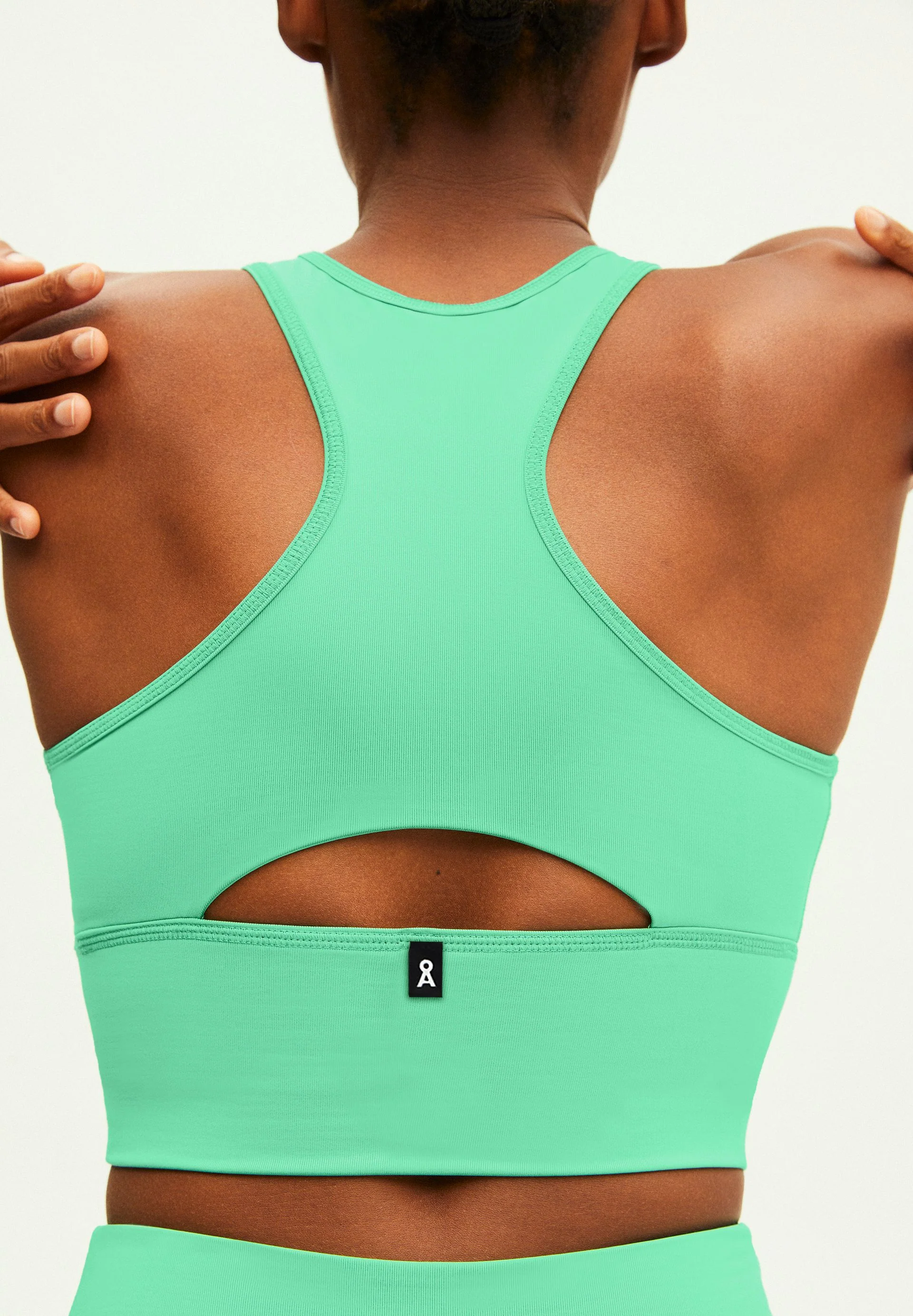 SAANTOSHA LI | bright lime-indigo - Image 3