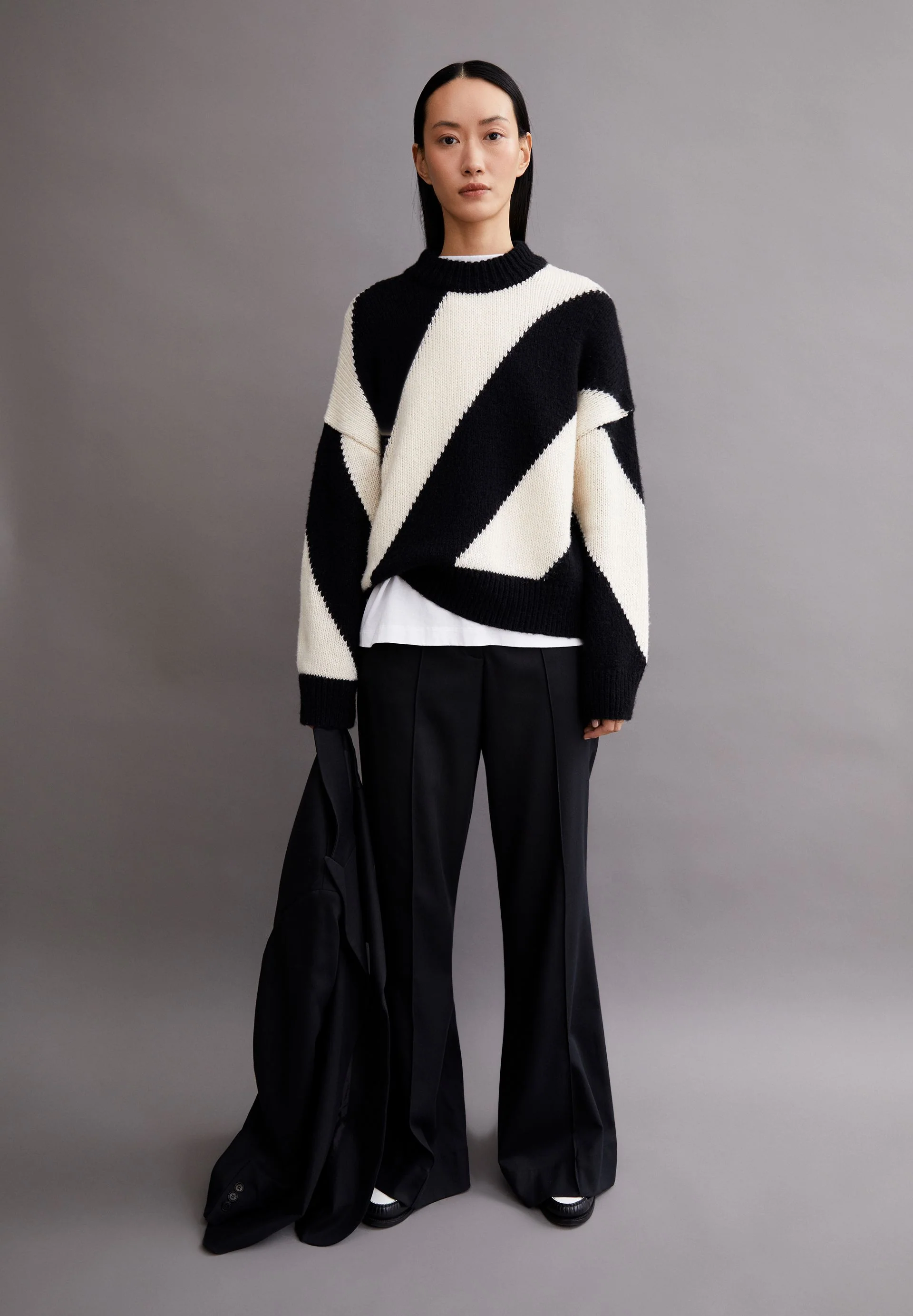 SADNAA STRIPES | oatmilk-black - Image 4