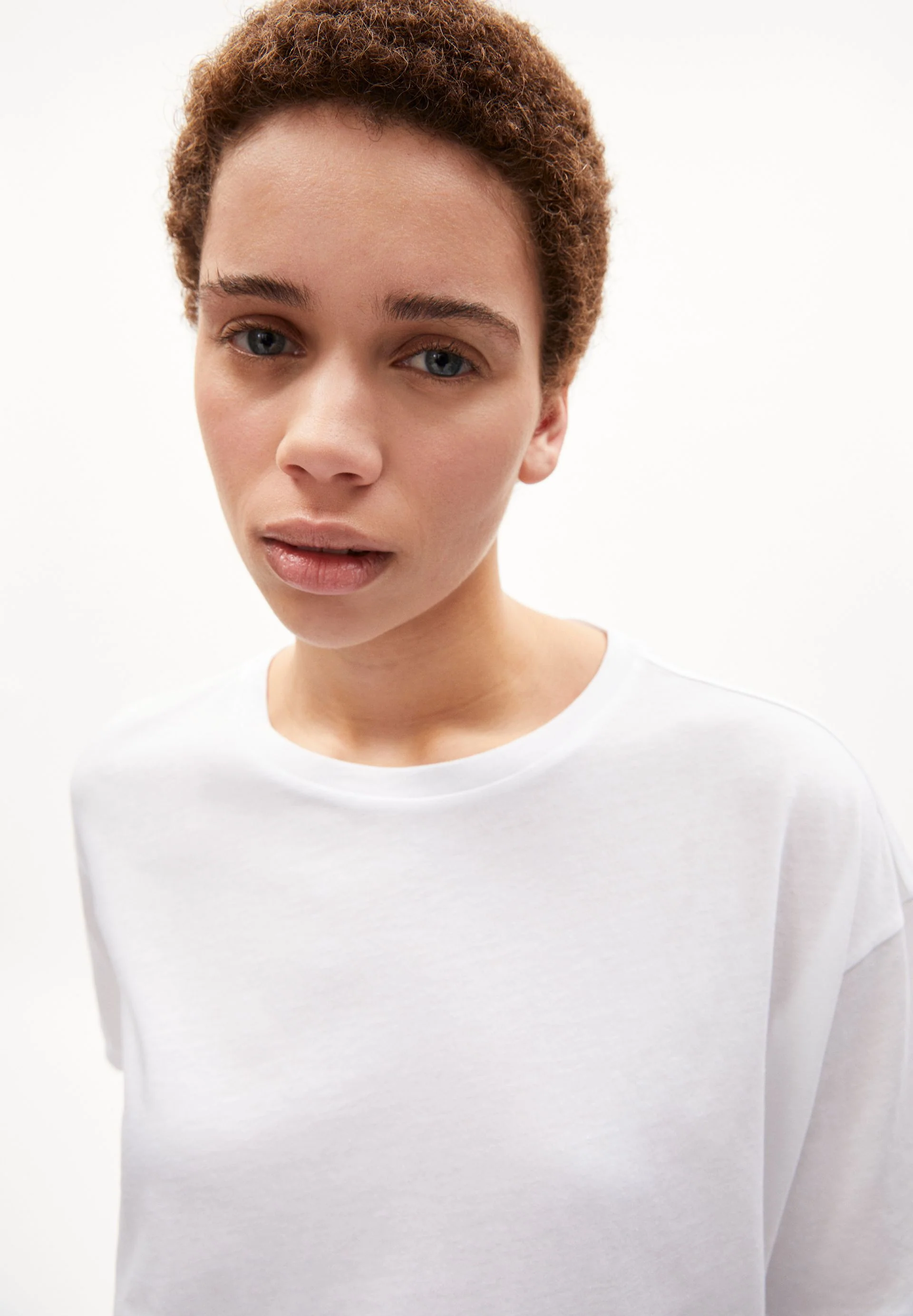 SAIKAA | white - Image 3