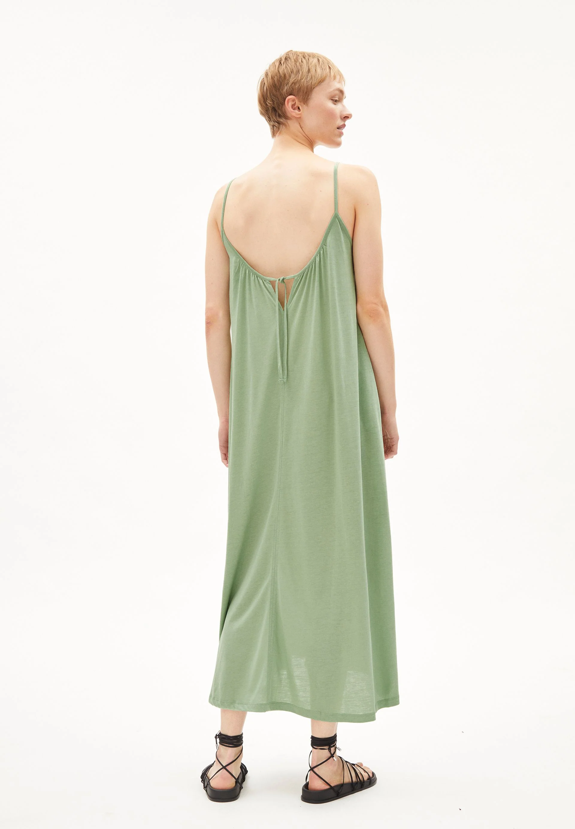 SARINYAA | smith green - Image 2