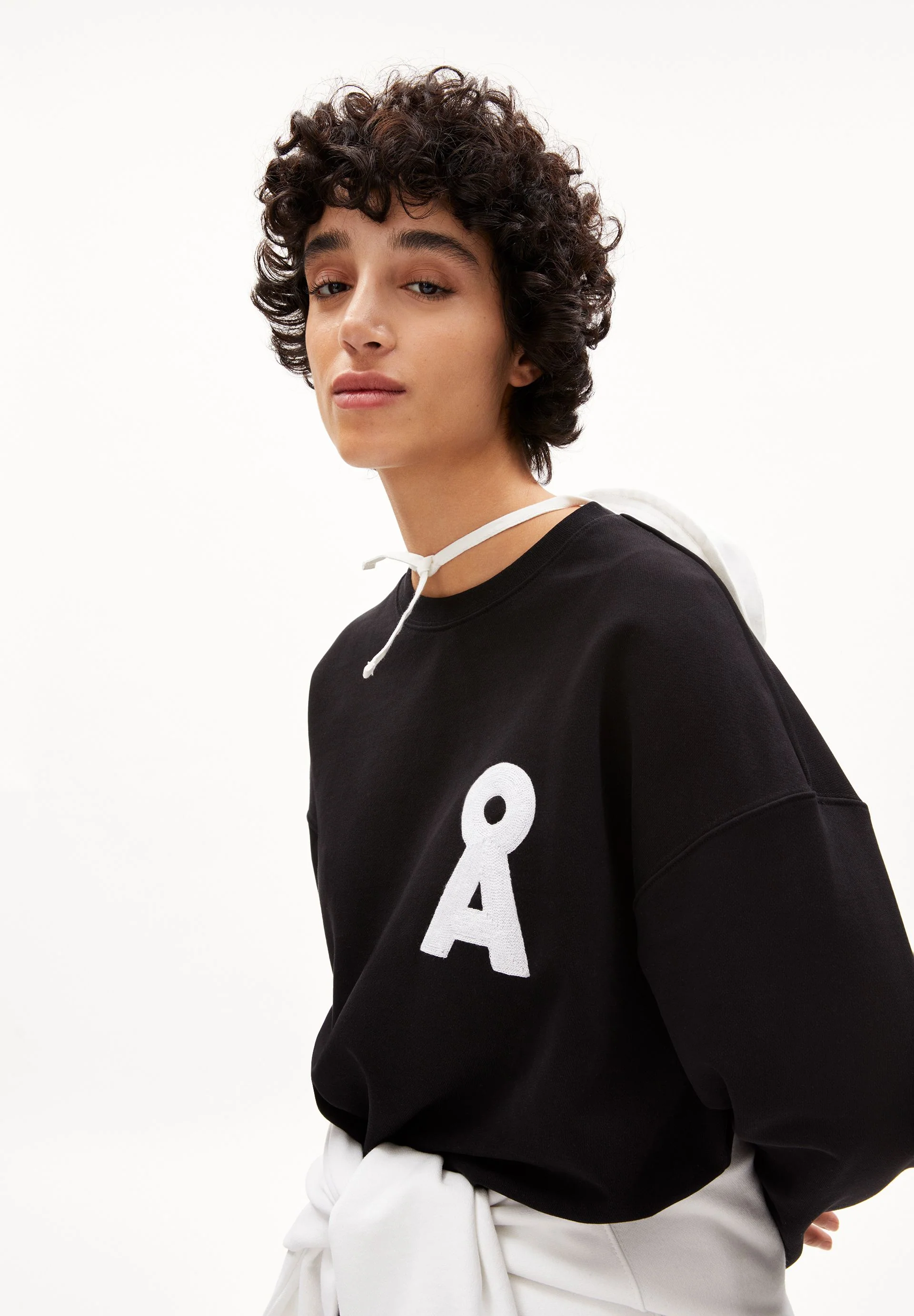 SASHAA ICONIC CAPSULE | black - Image 3