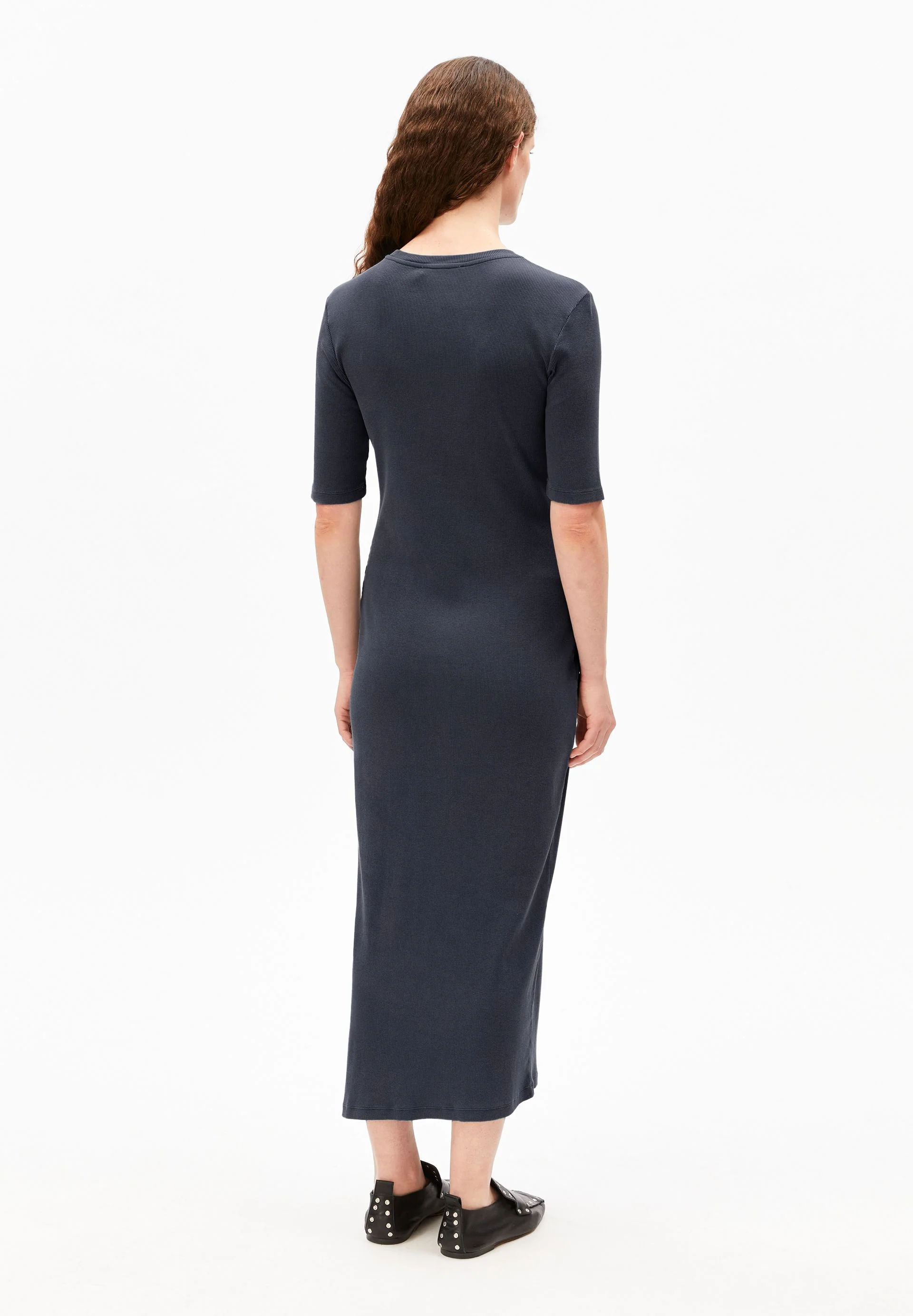 SEHAARAA GMT DYE KLEID | tinted navy - Image 2
