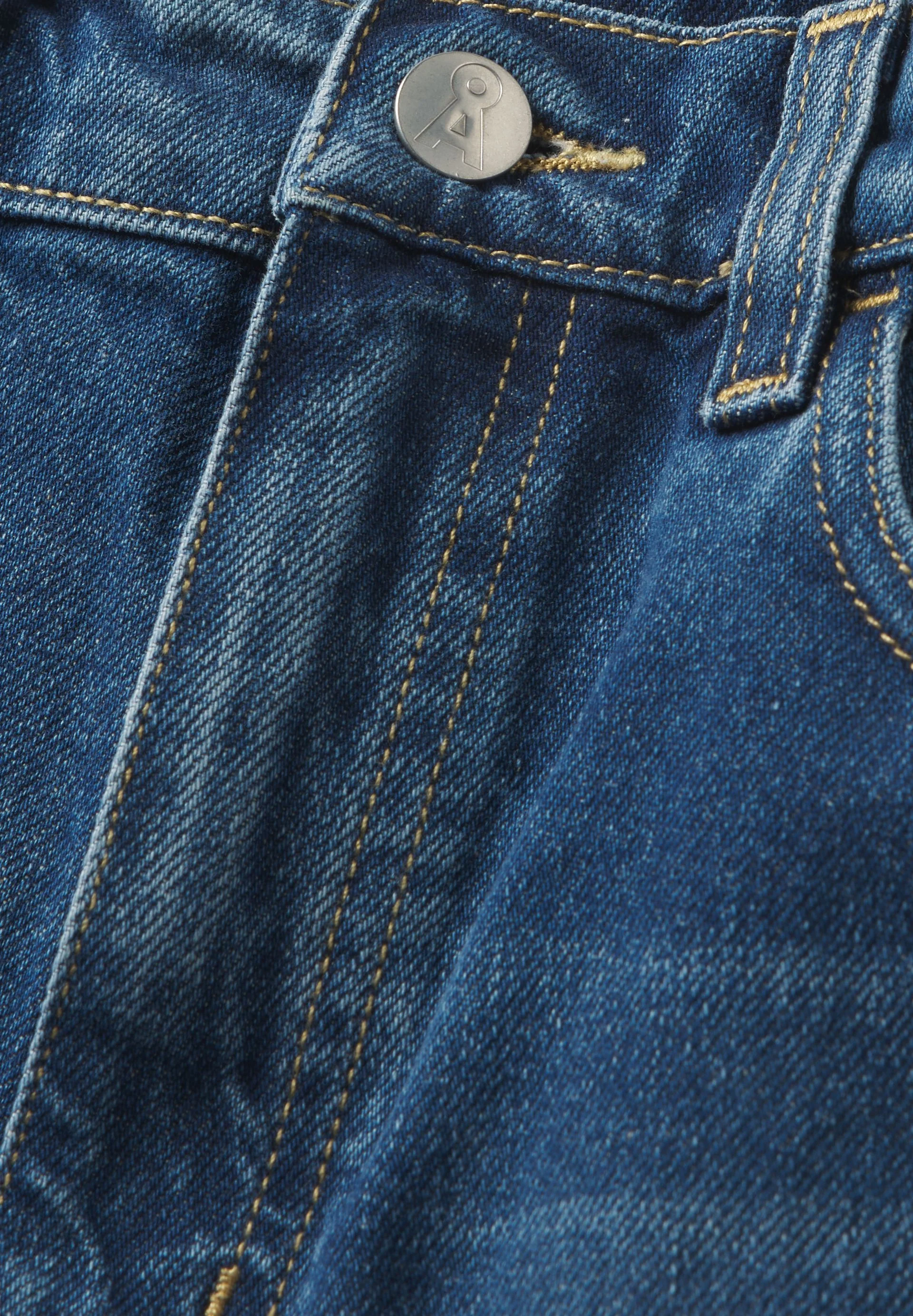 SHEAARI HIGH WAIST JEANS-SHORTS | wavy blue - Image 6