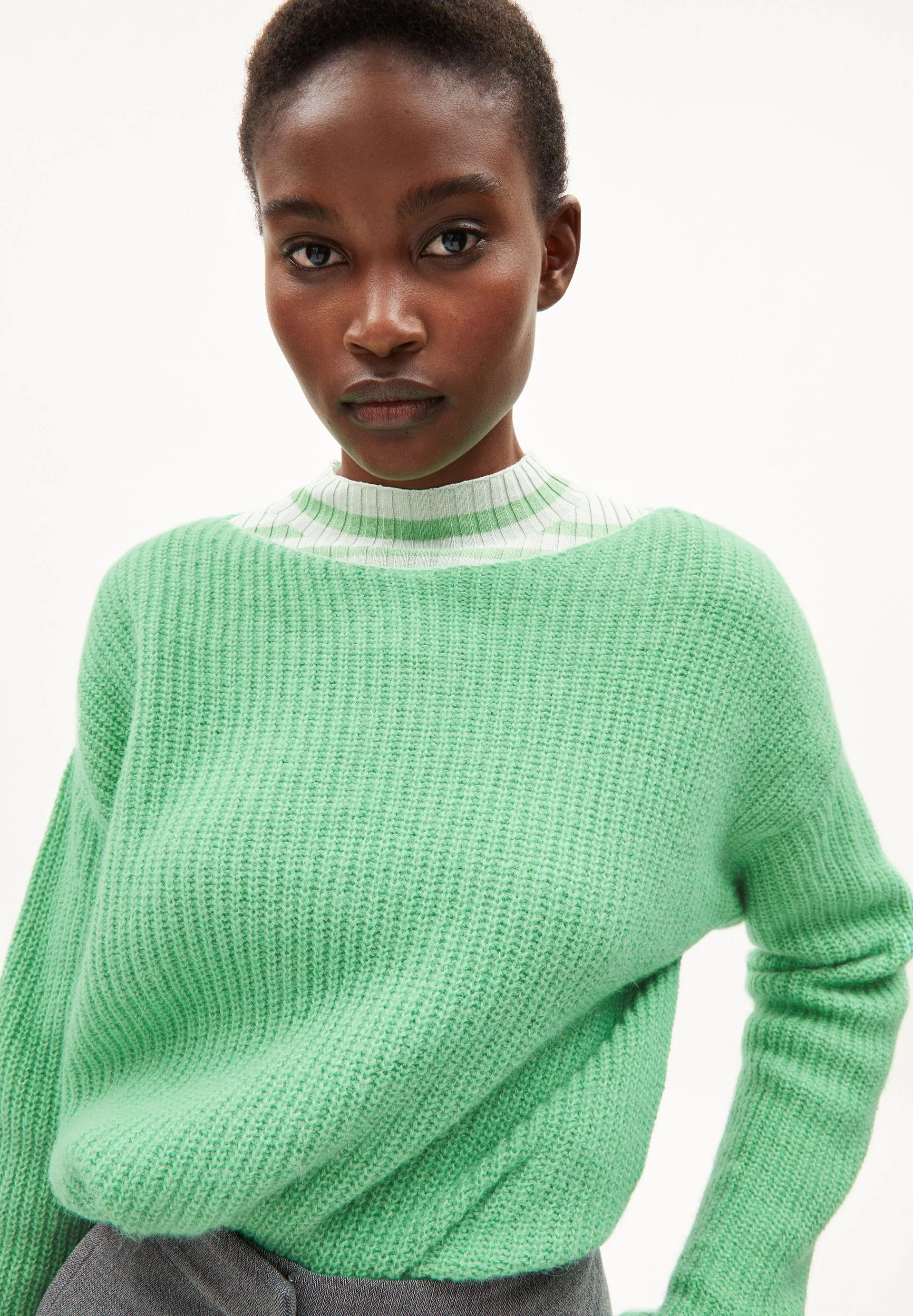 SIAANA | apple neon - Image 3