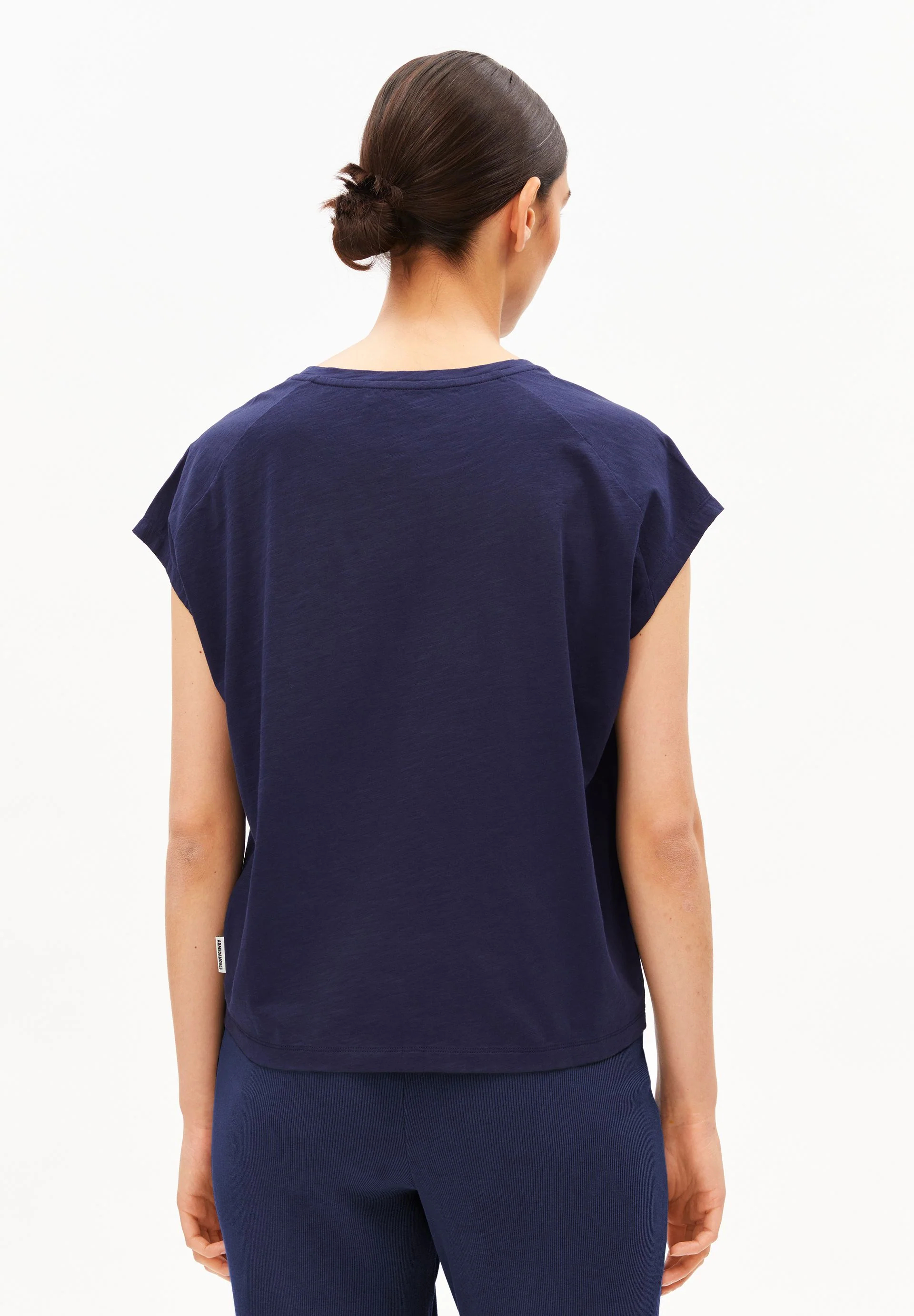 SLUB JERSEY T-SHIRT | tinted navy - Image 2