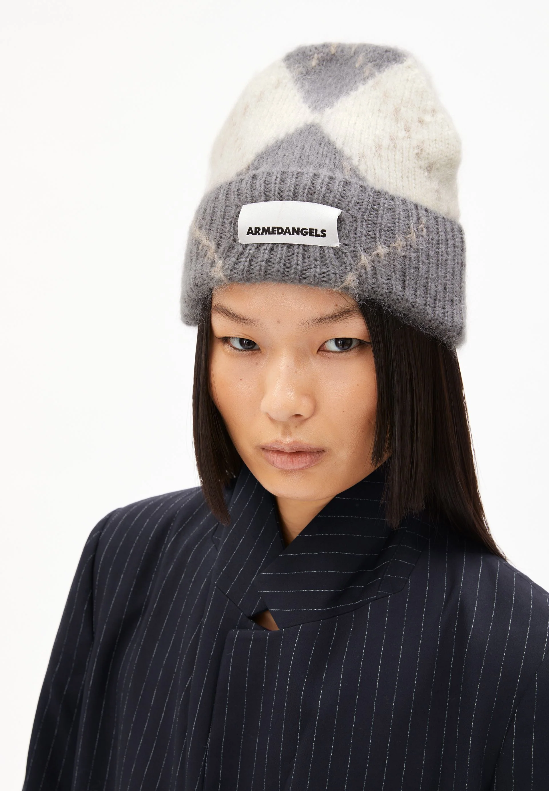 SNOWAA ARGYLE | iron cast-oatmilk - Image 3