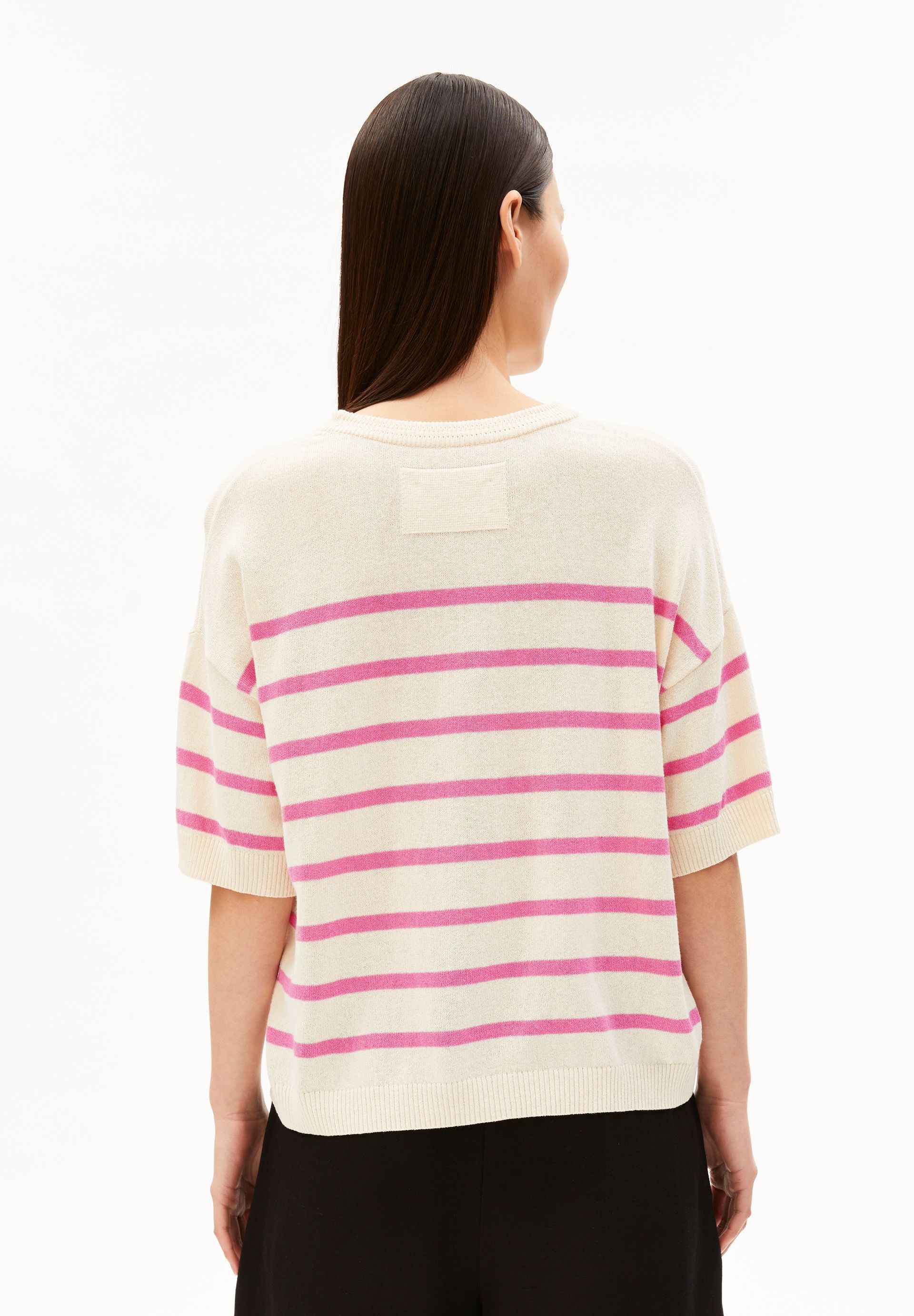 GESTREIFTES LEINEN-MIX STRICKSHIRT | undyed-washed berry - Image 2