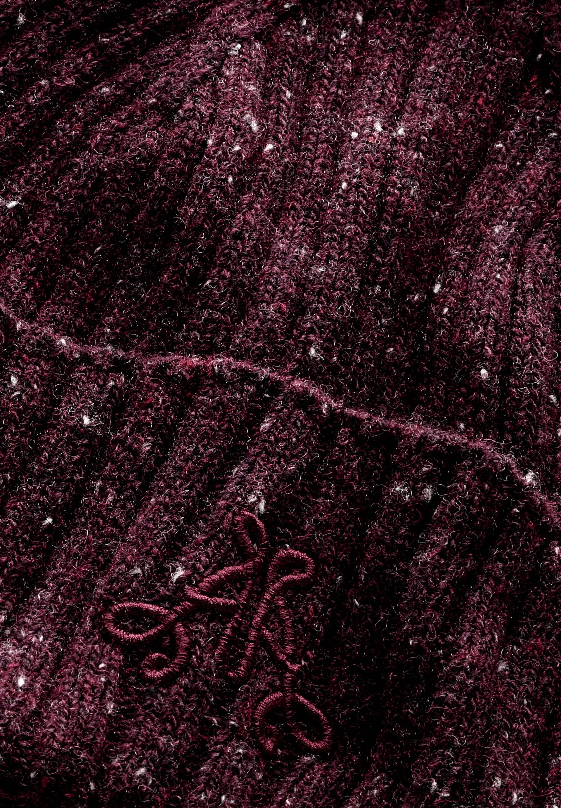TAALEEN  TWEED | dark cranberry - Image 4