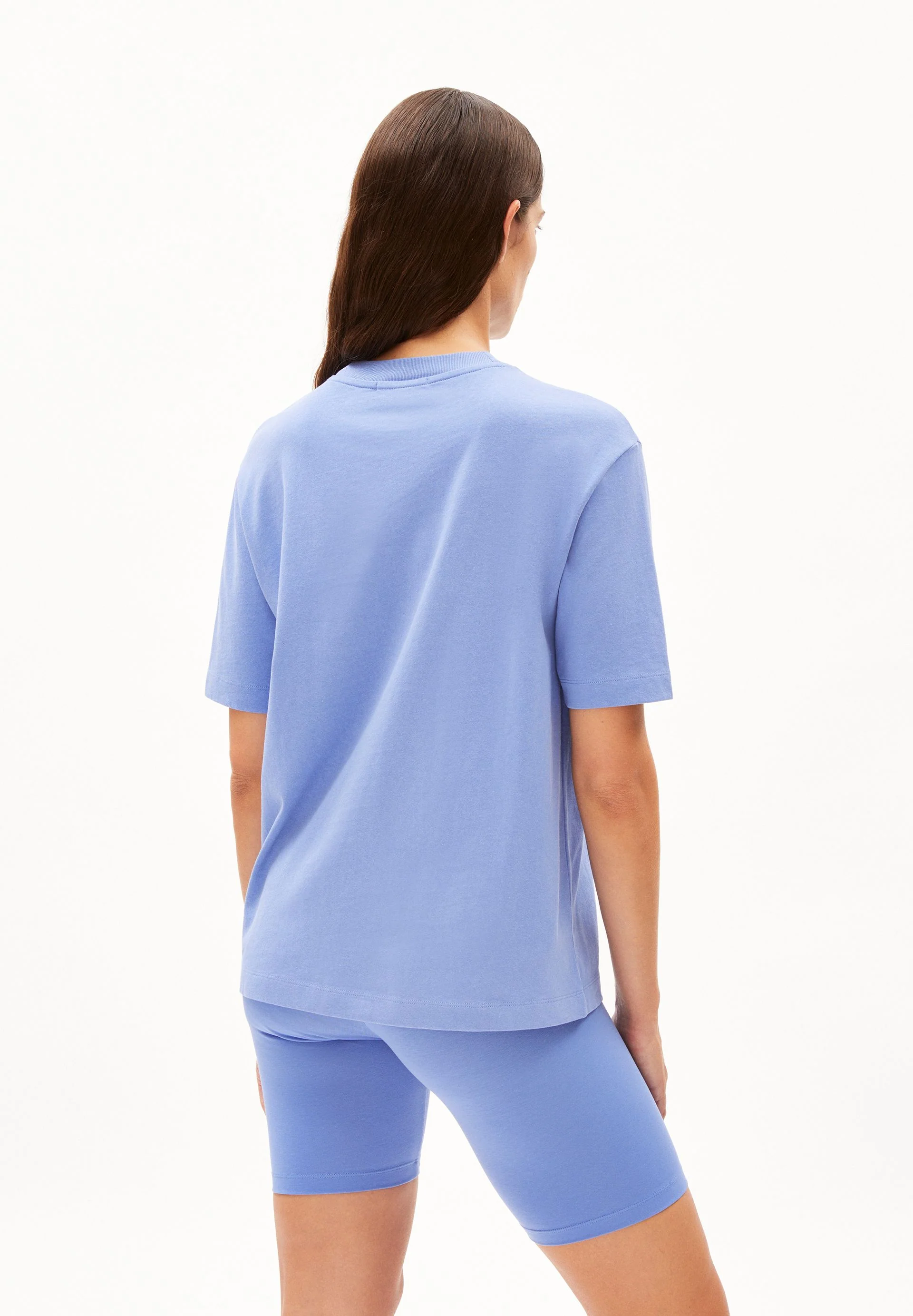 TARJAA T-SHIRT | blue bloom - Image 2